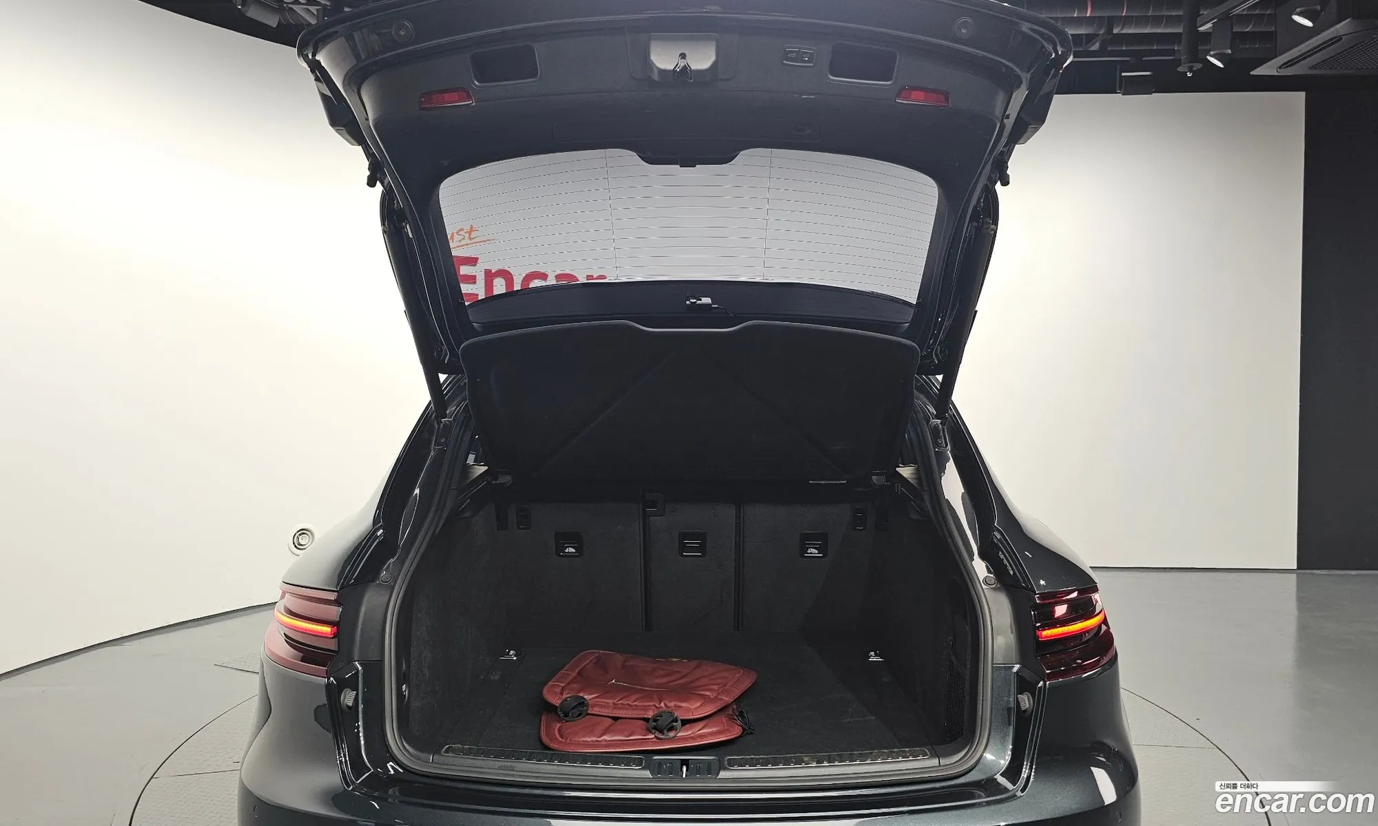 Porsche Macan 2017 WP1AG2956HLB81849 — 20