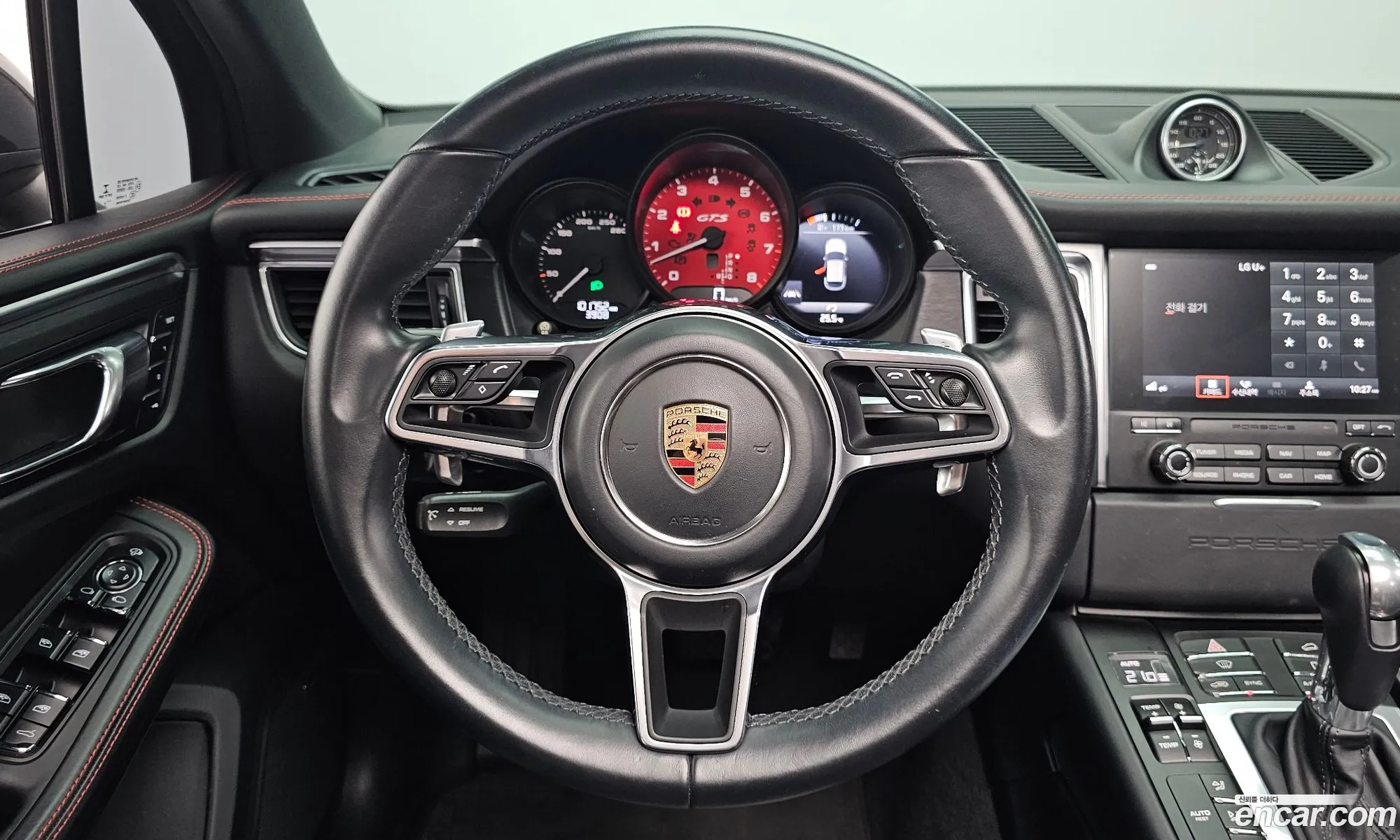 Porsche Macan 2017 WP1AG2956HLB81849 — 11