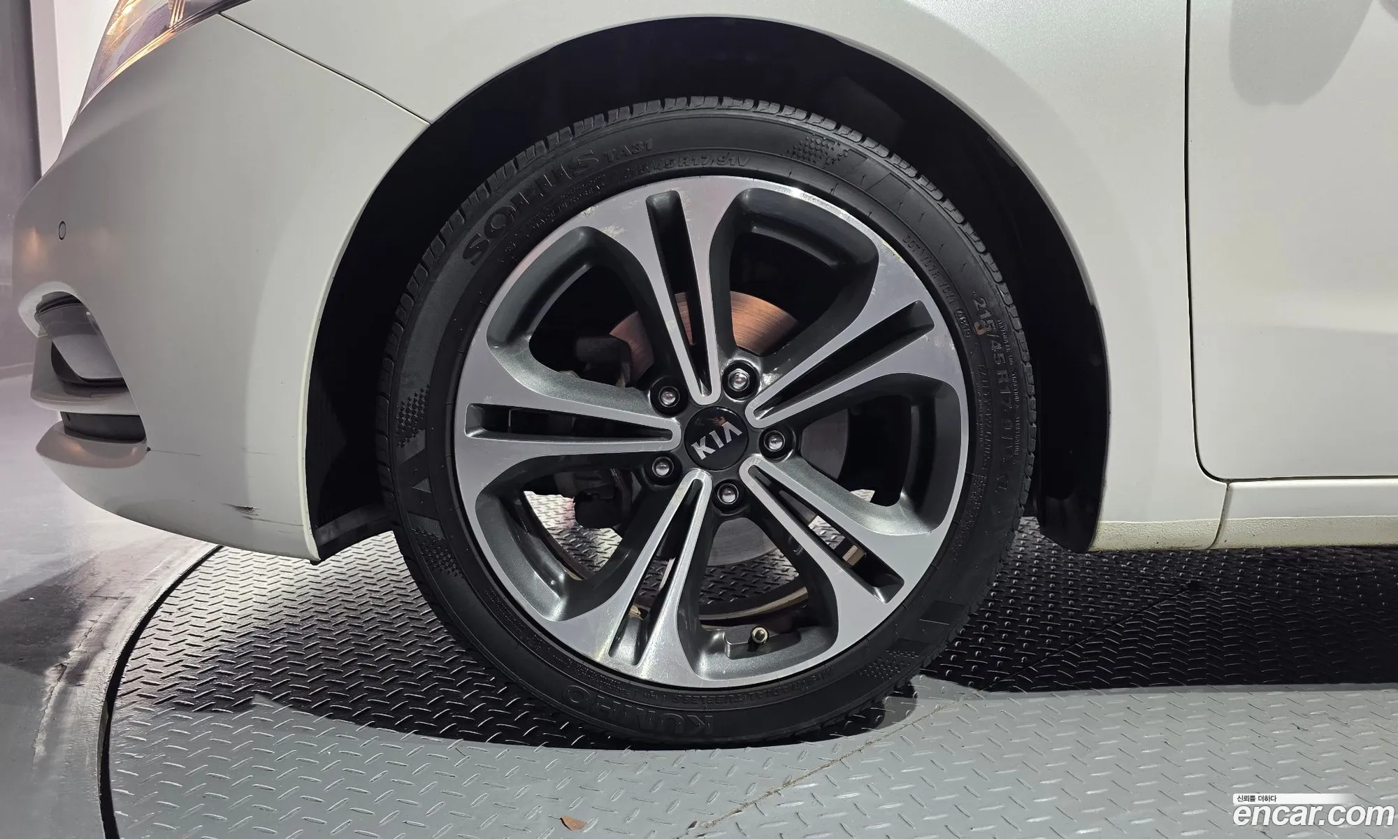 Kia K3 2013 KNAFZ412BDA119804 — 3