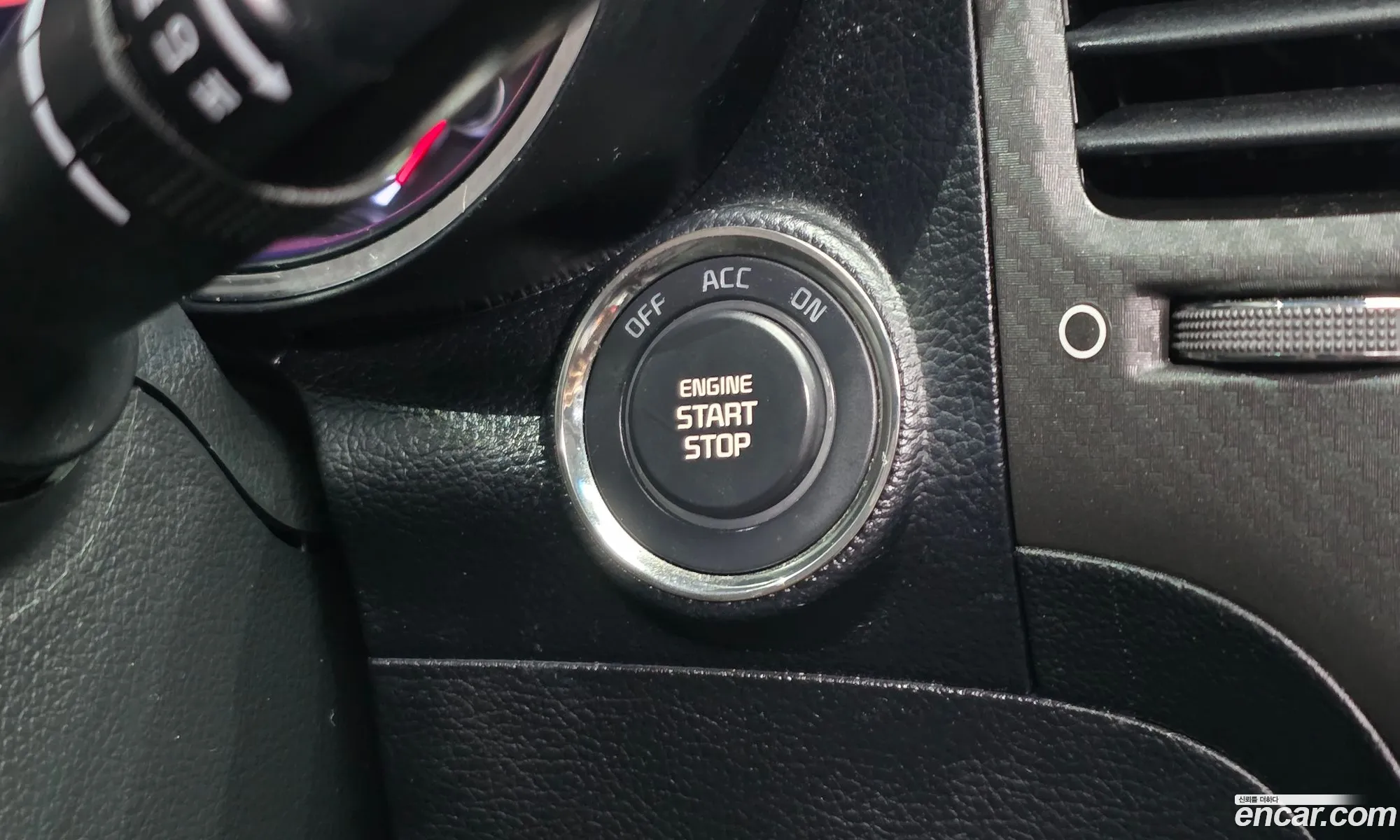 Kia K3 2013 KNAFZ412BDA119804 — 20