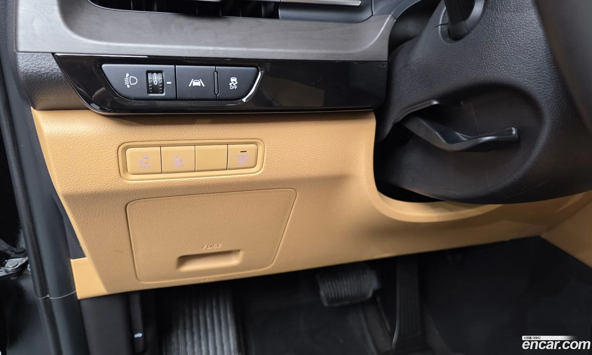 Kia Carnival 2023 KNANB813BPS404187 — 10