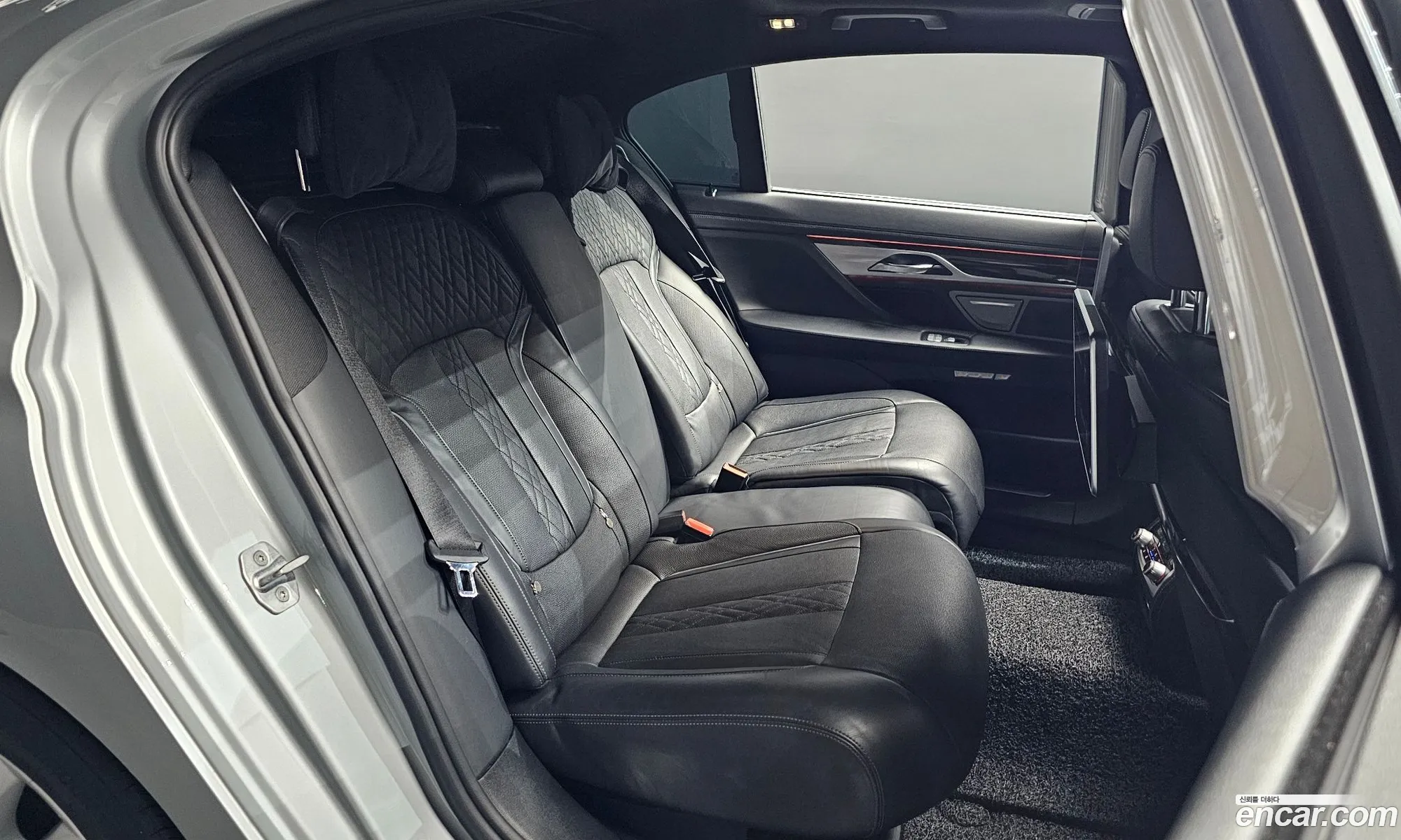 BMW 7 Series 2016 WBA7G6107GG679596 — 12