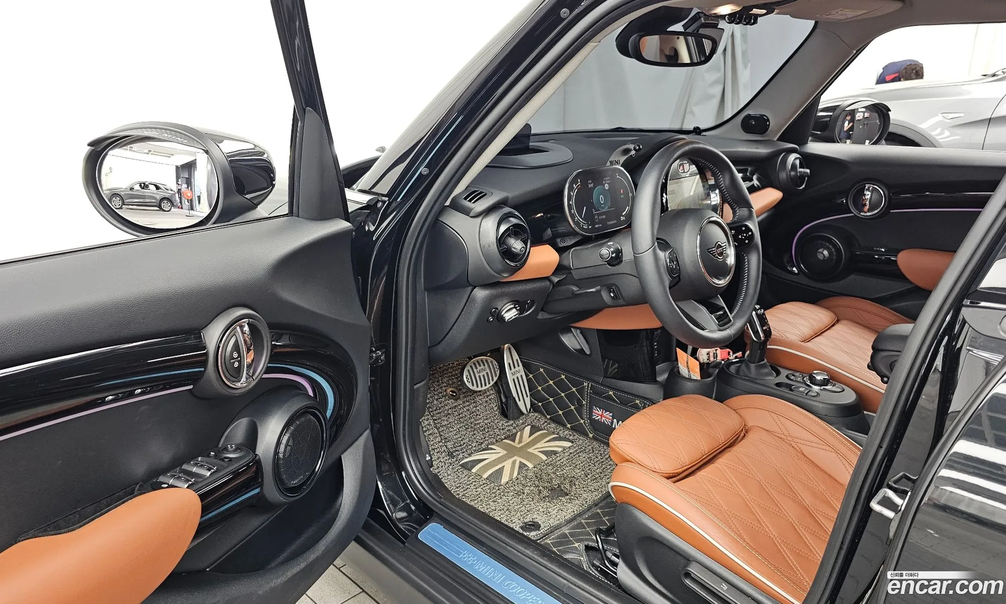 Mini Cooper S 2024 — 17