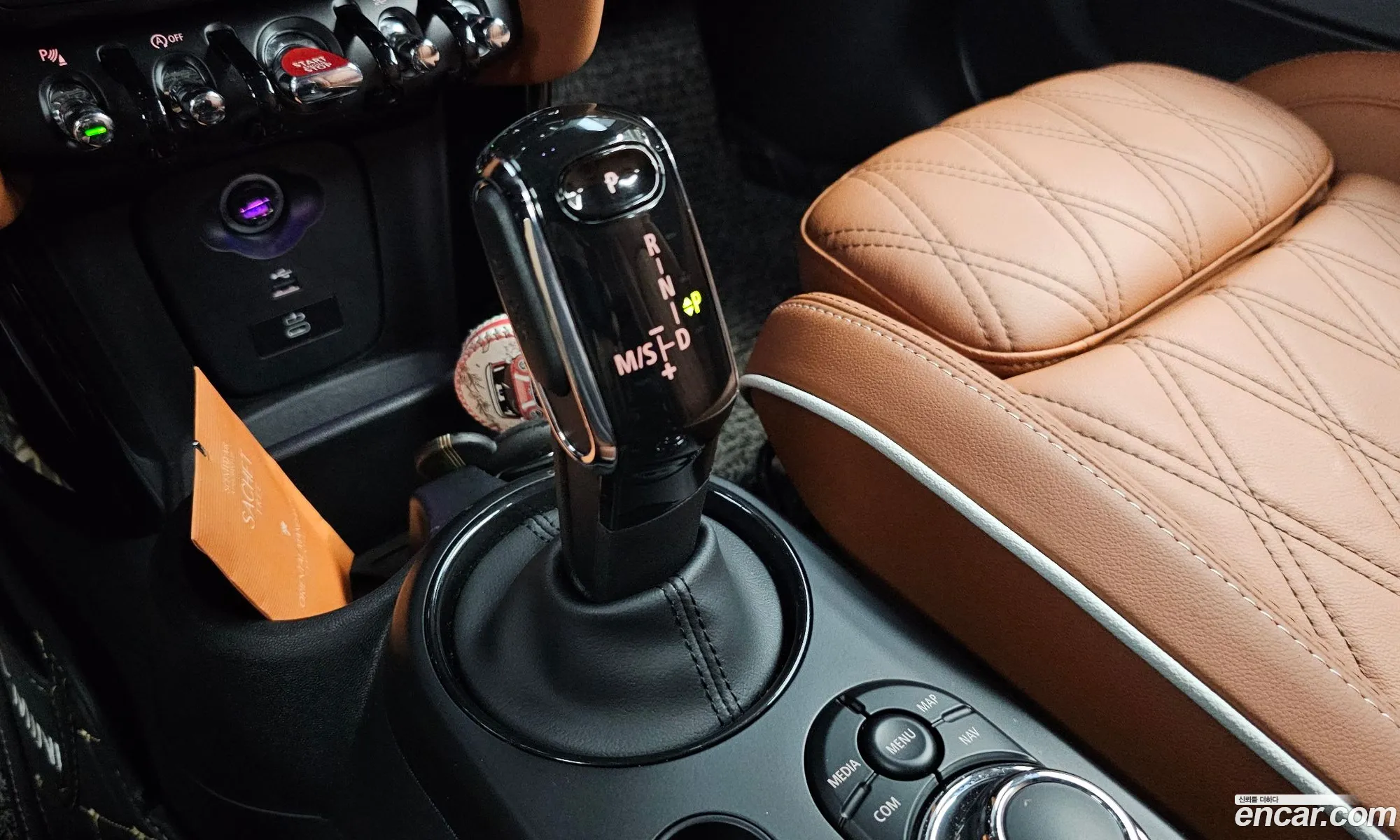 Mini Cooper S 2024 — 34