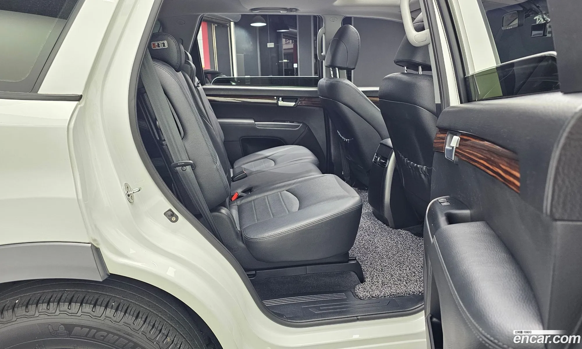 Kia Mohave 2017 KNAKM814DJA172697 — 8