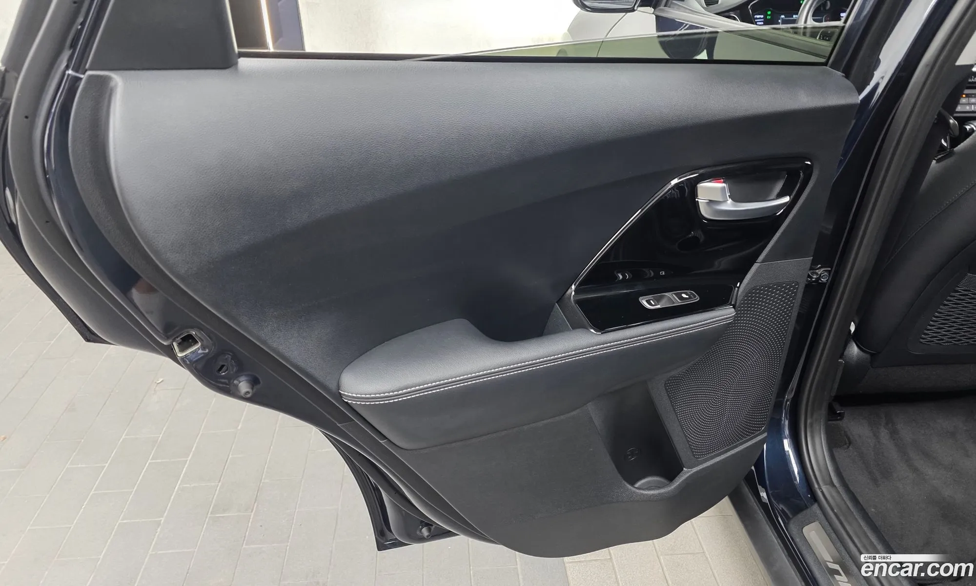 Kia Niro 2021 KNACE81CGMA474196 — 30