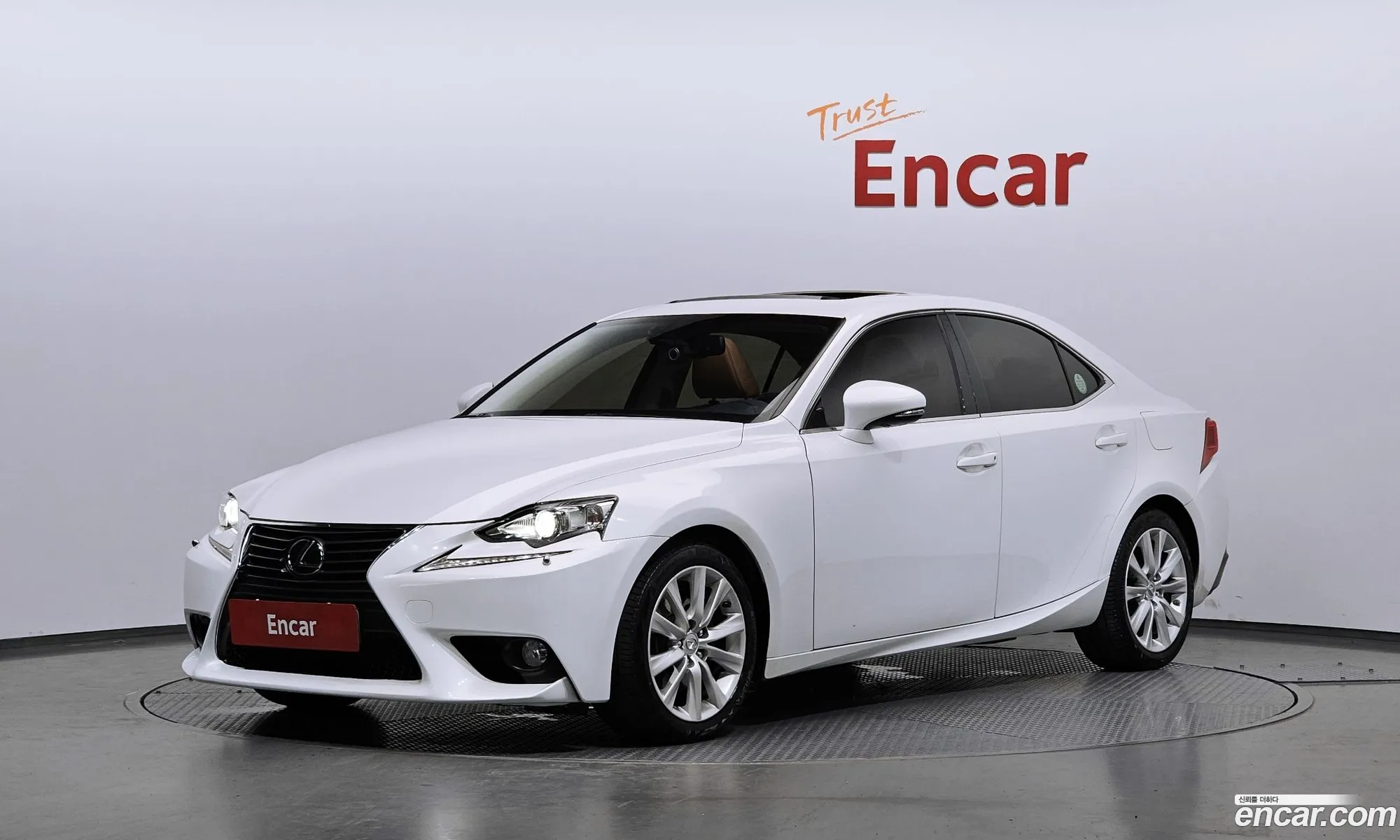 Lexus IS250 2014 — 15