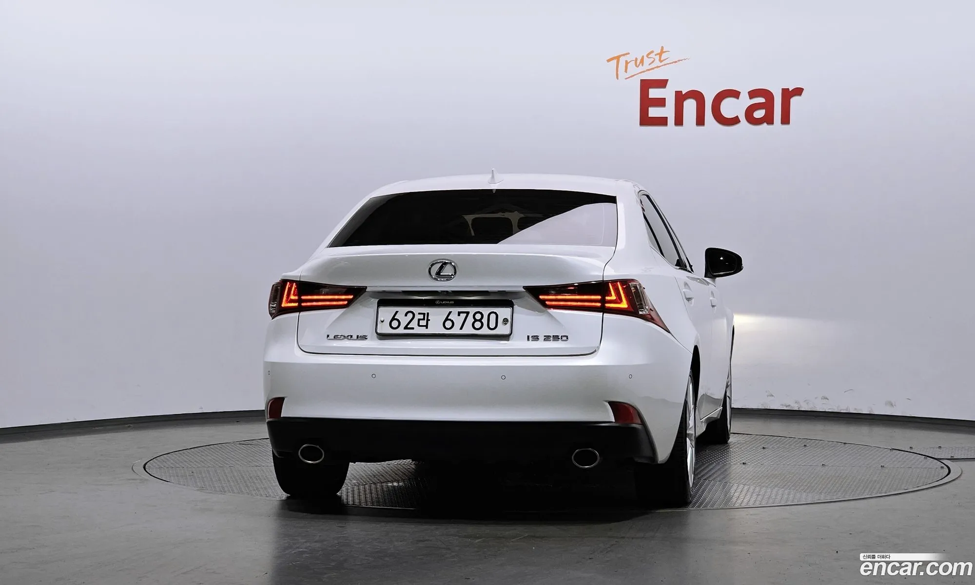 Lexus IS250 2014 — 4