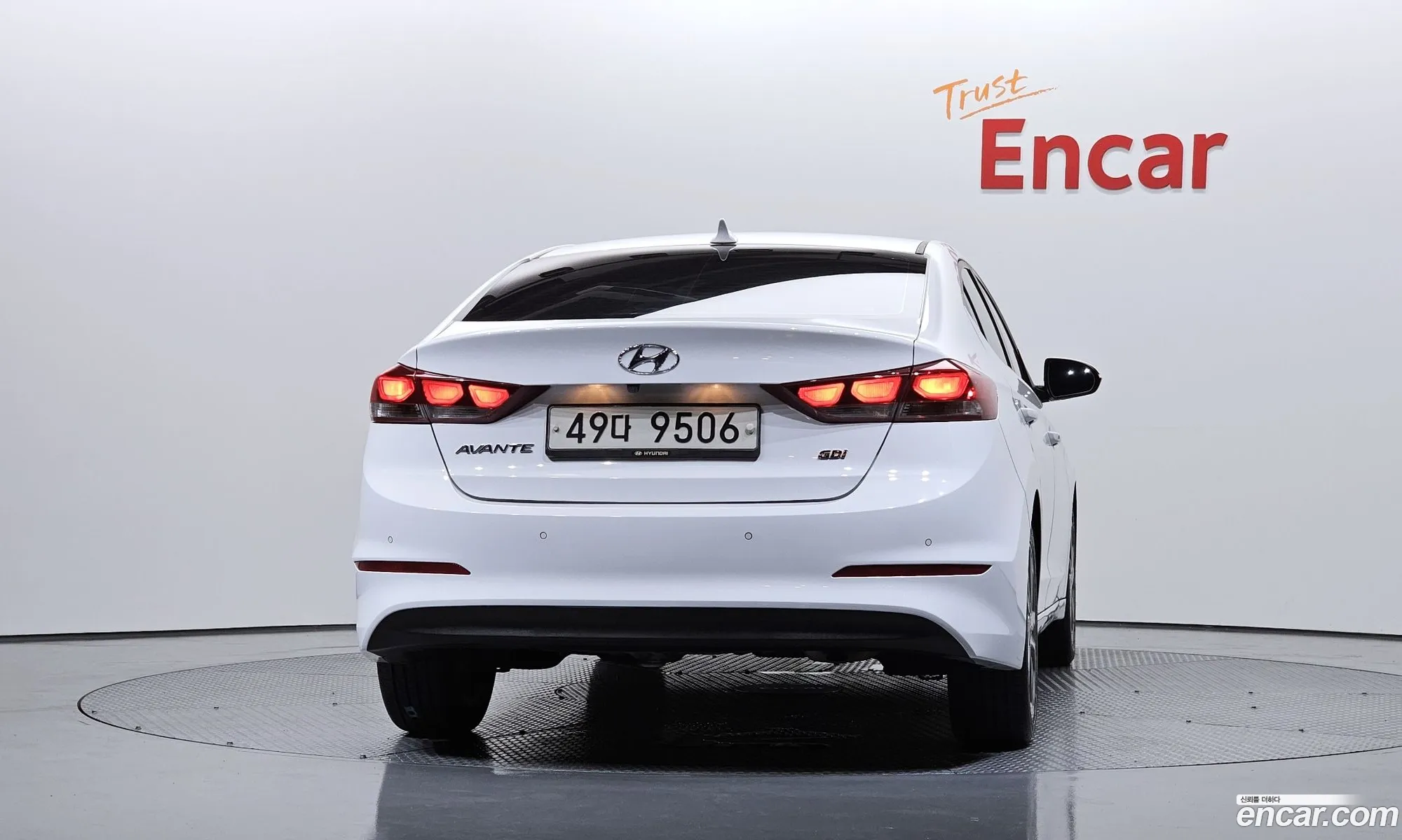 Hyundai Elantra AD 2017 — 3