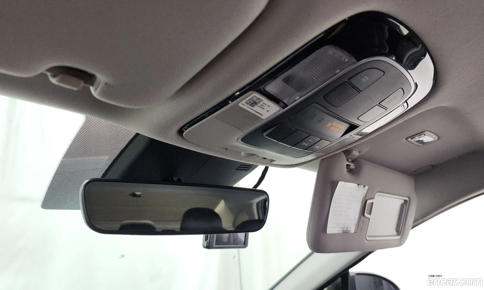 Hyundai Sonata 2019 KMHL141EBLA006402 — 11