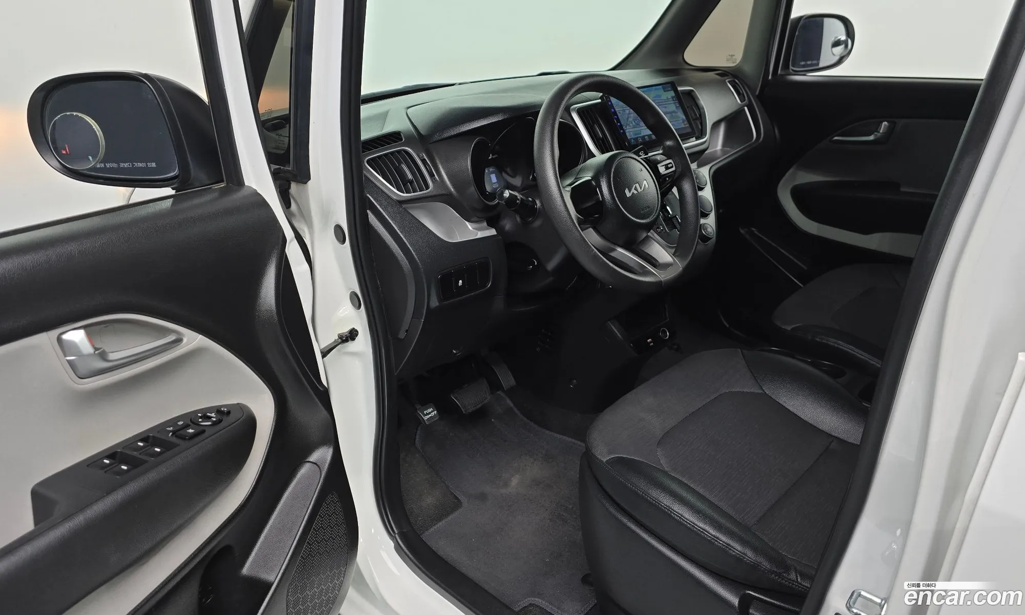 Kia Ray 2022 KNACF911BNT293650 — 17