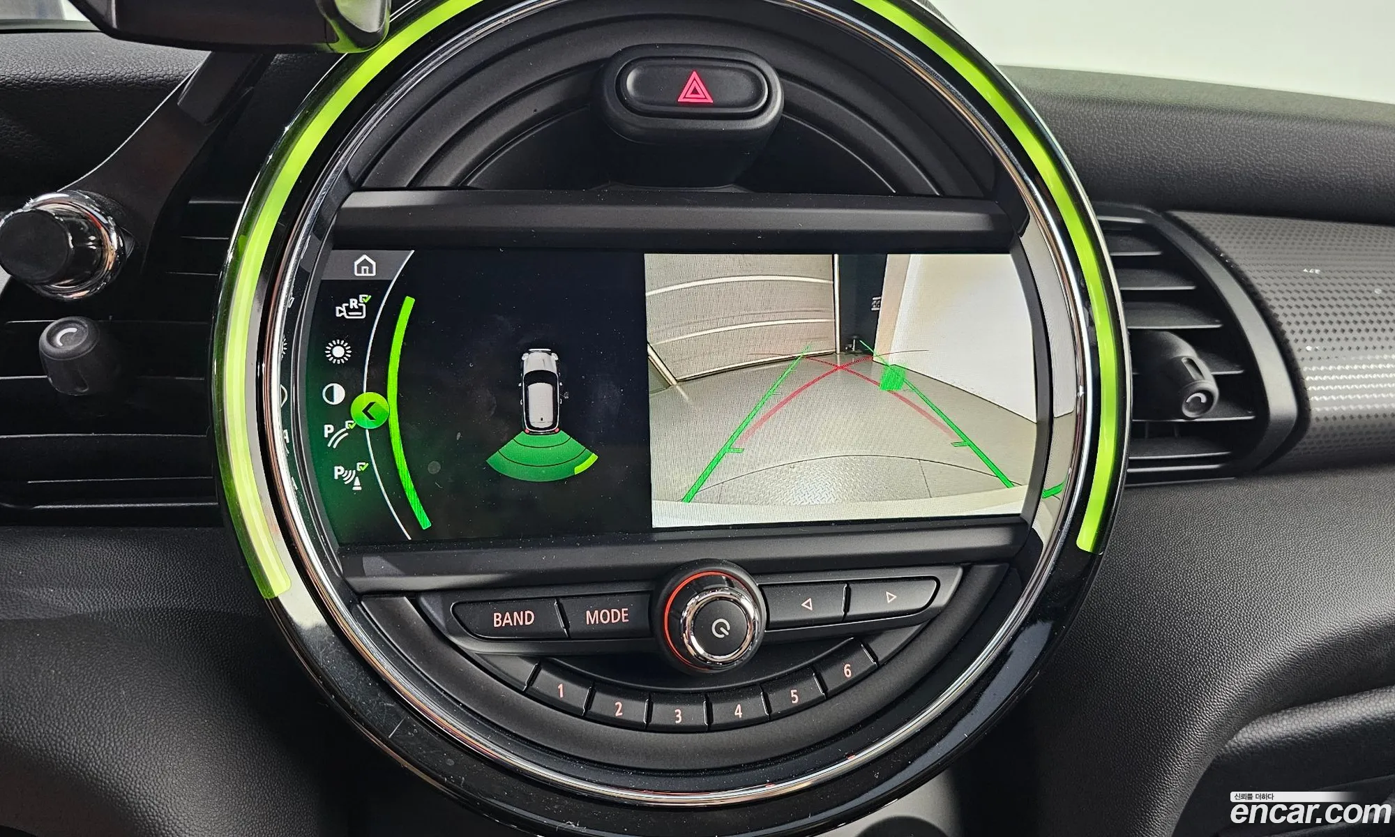 Mini Cooper 2021 WMWXR710111111111 — 17