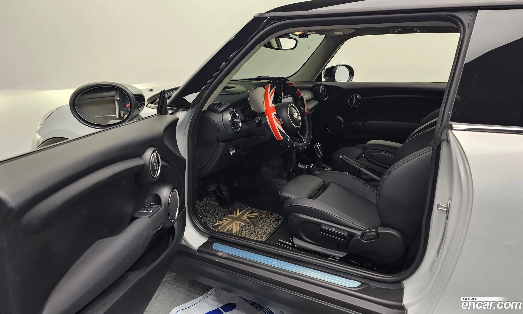 Mini Cooper 2021 WMWXR710111111111 — 22
