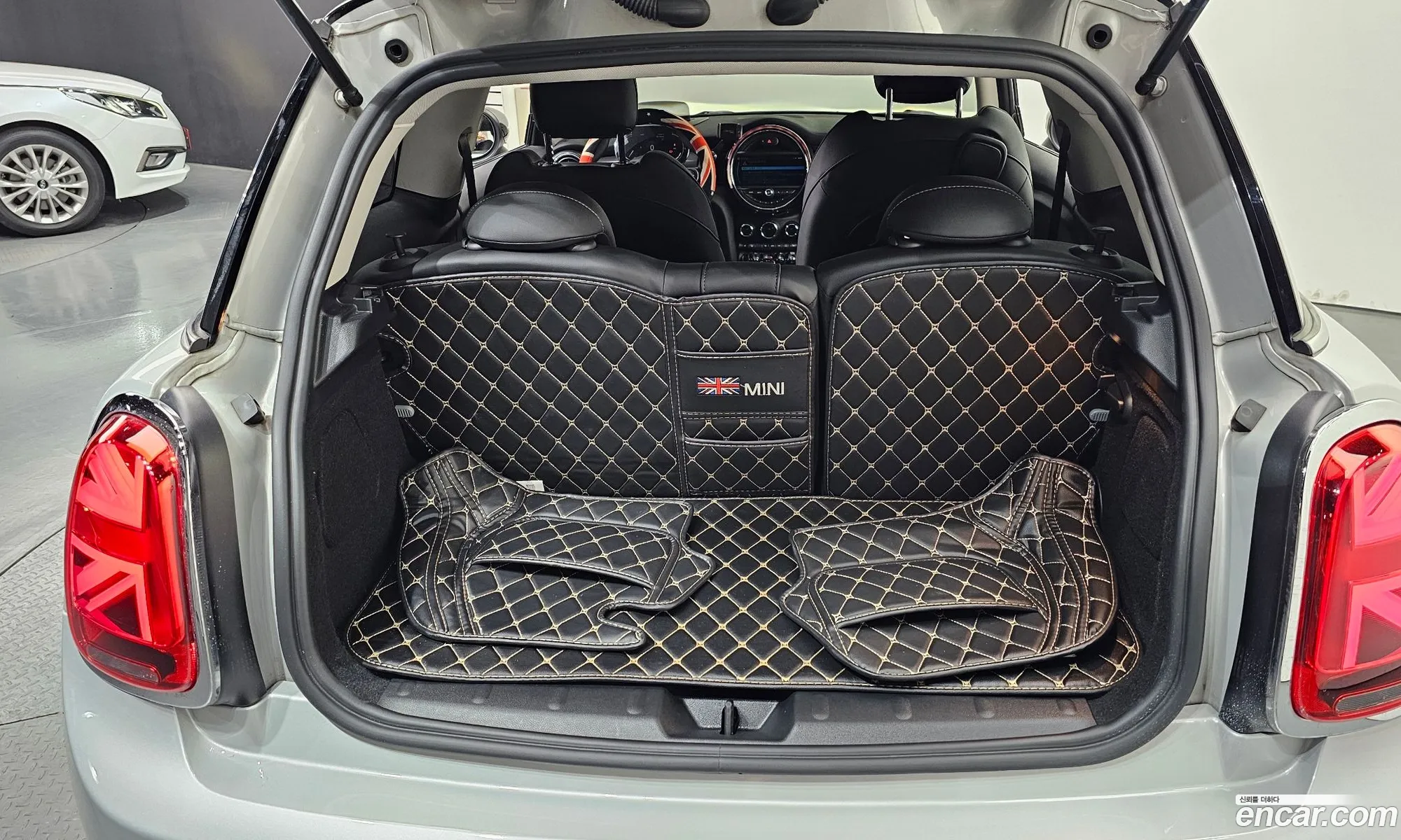 Mini Cooper 2021 WMWXR710111111111 — 9