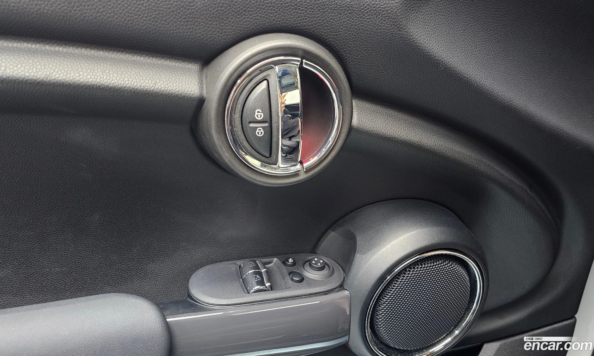 Mini Cooper 2021 WMWXR710111111111 — 23