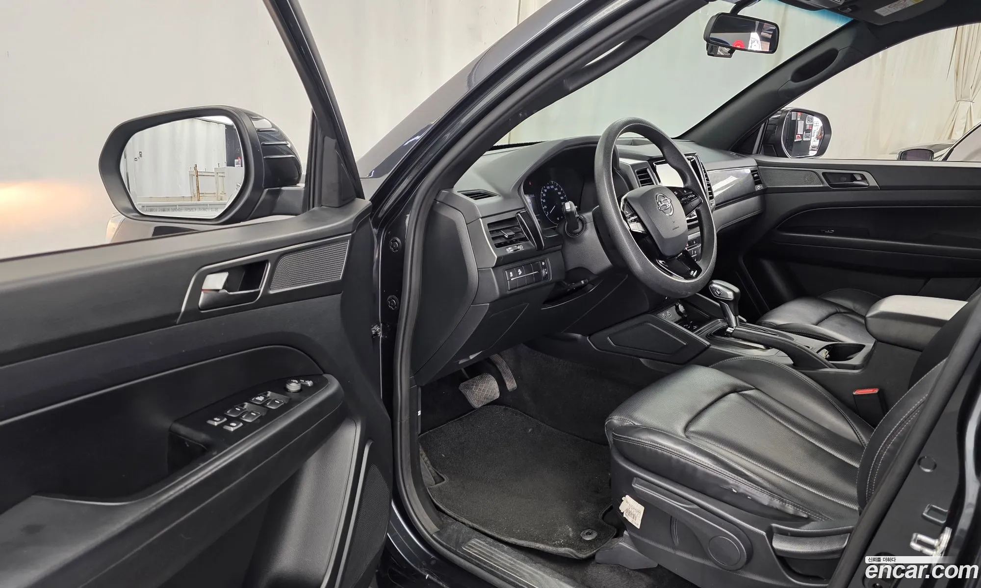 KG Mobility (SsangYong) Rexton Sports 2022 — 25