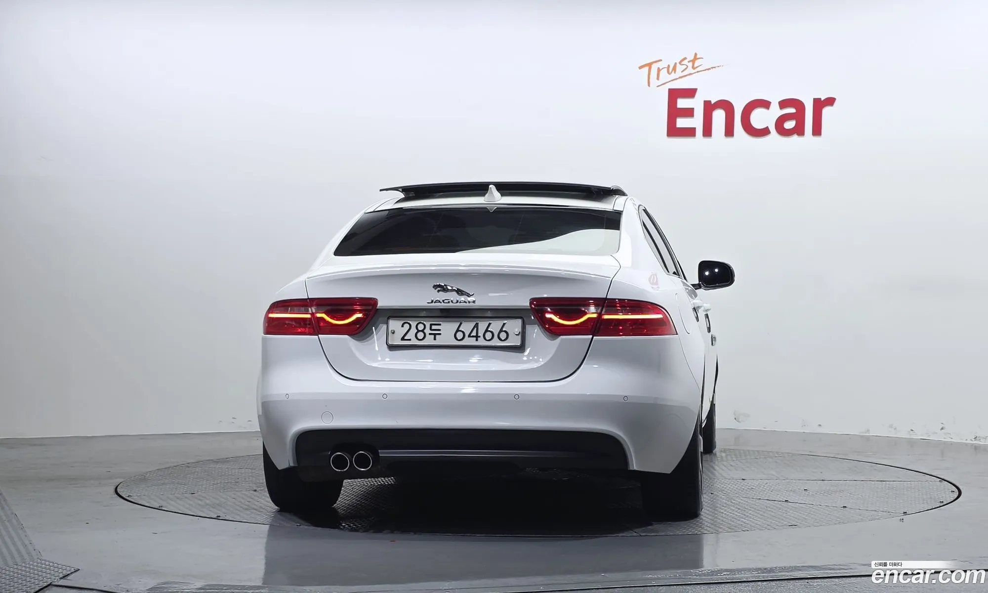 Jaguar XE 2017 SAJAB4BN0HA944225 — 20