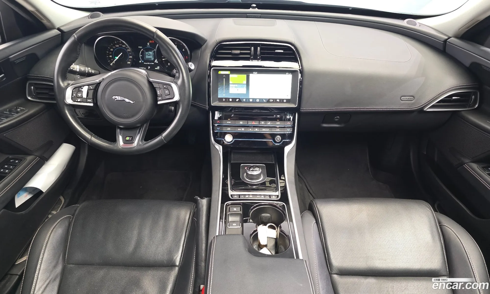 Jaguar XE 2017 SAJAB4BN0HA944225 — 8
