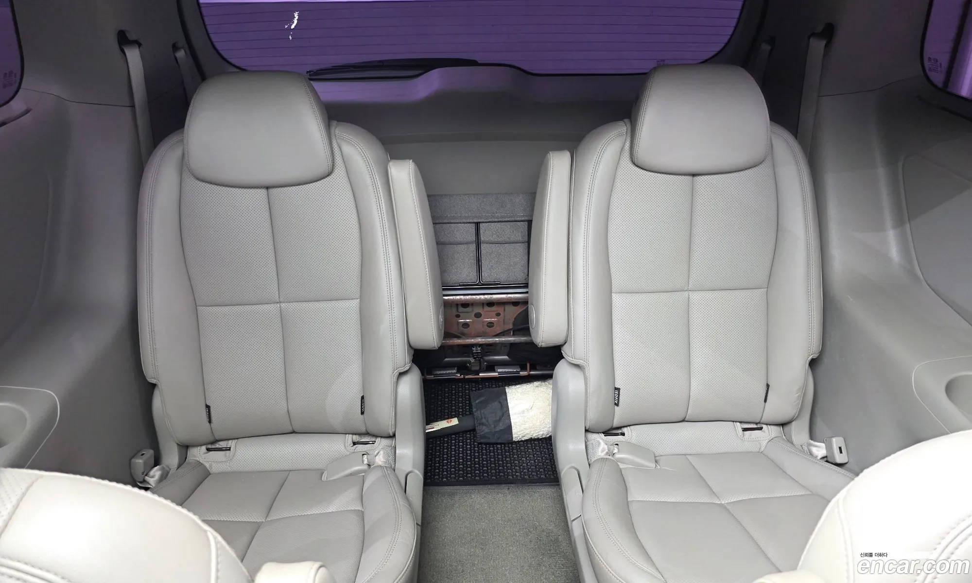 Kia Carnival 2016 KNAME81ABGS241900 — 11