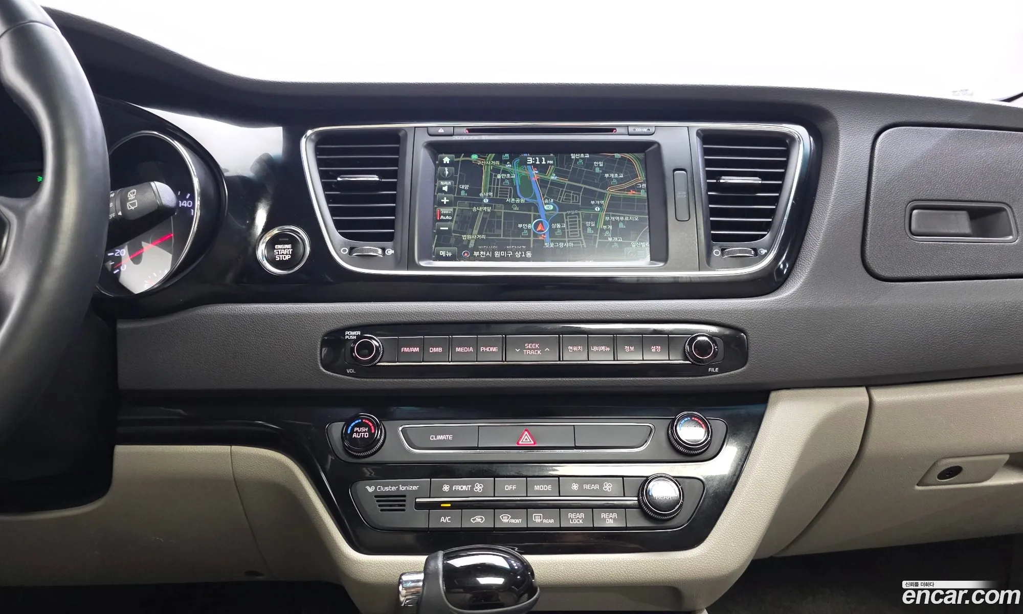Kia Carnival 2016 KNAME81ABGS241900 — 10