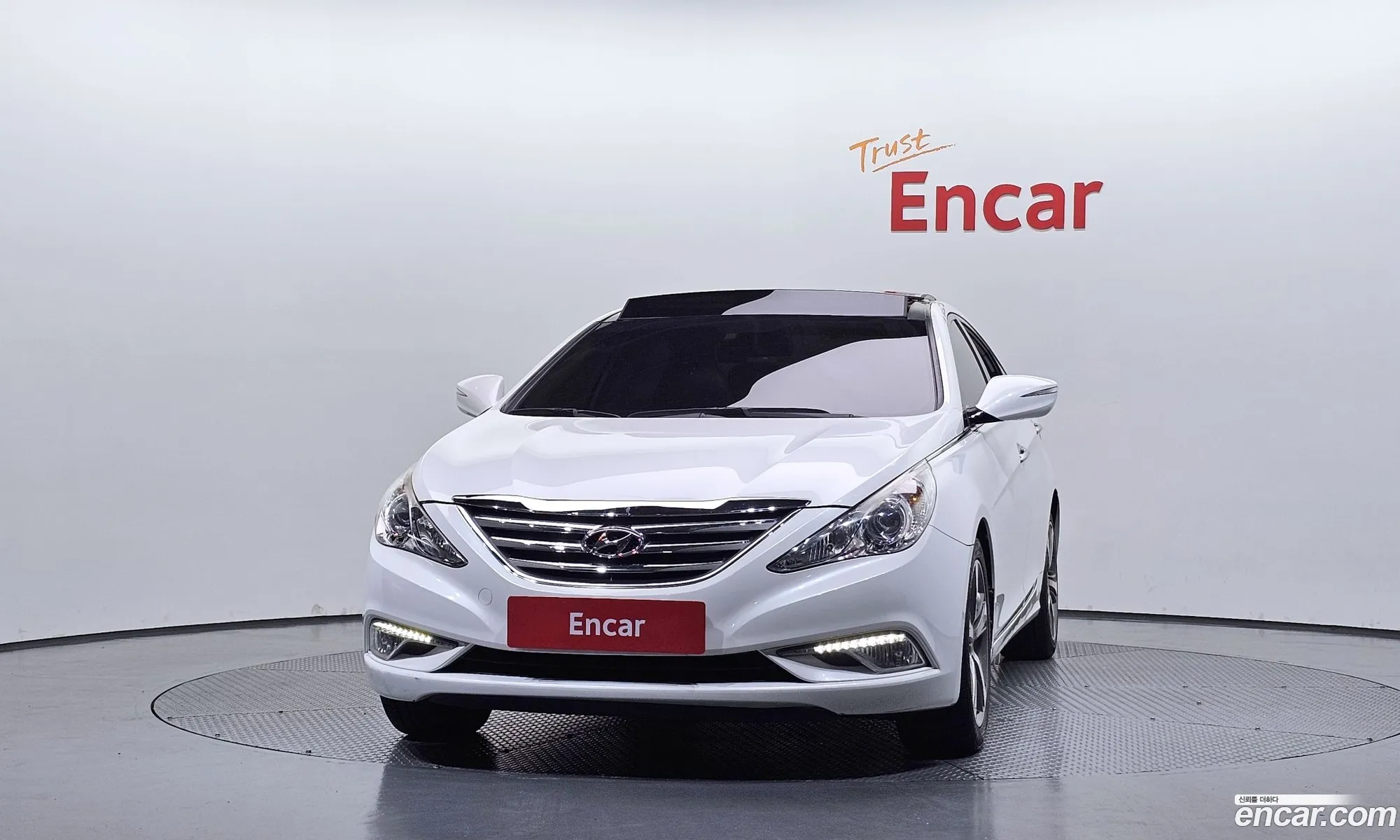 Hyundai Sonata the Brilliant 2013 KMHEC41EBEA615042 — 3