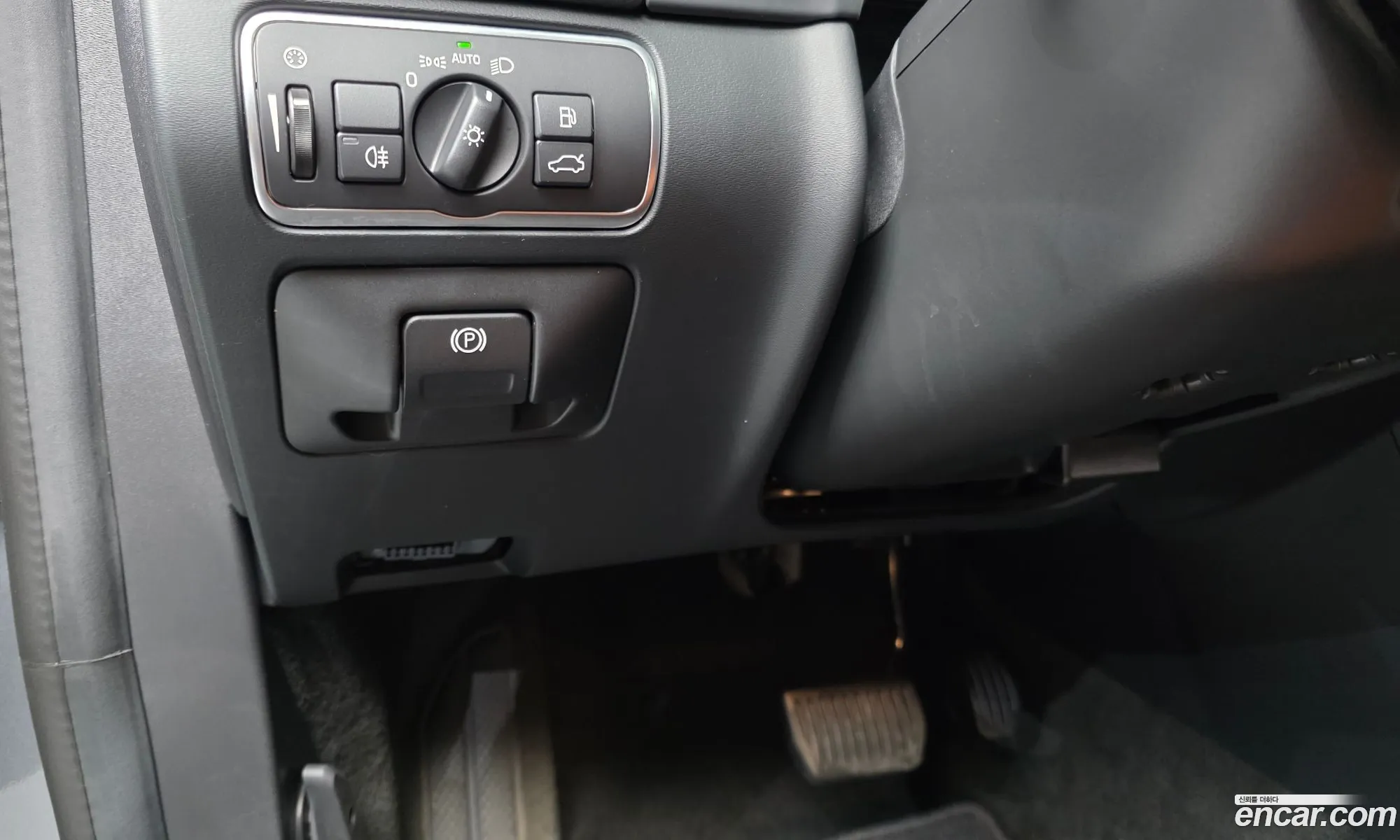 Volvo S60 2018 YV1FS40MDJ2467370 — 23
