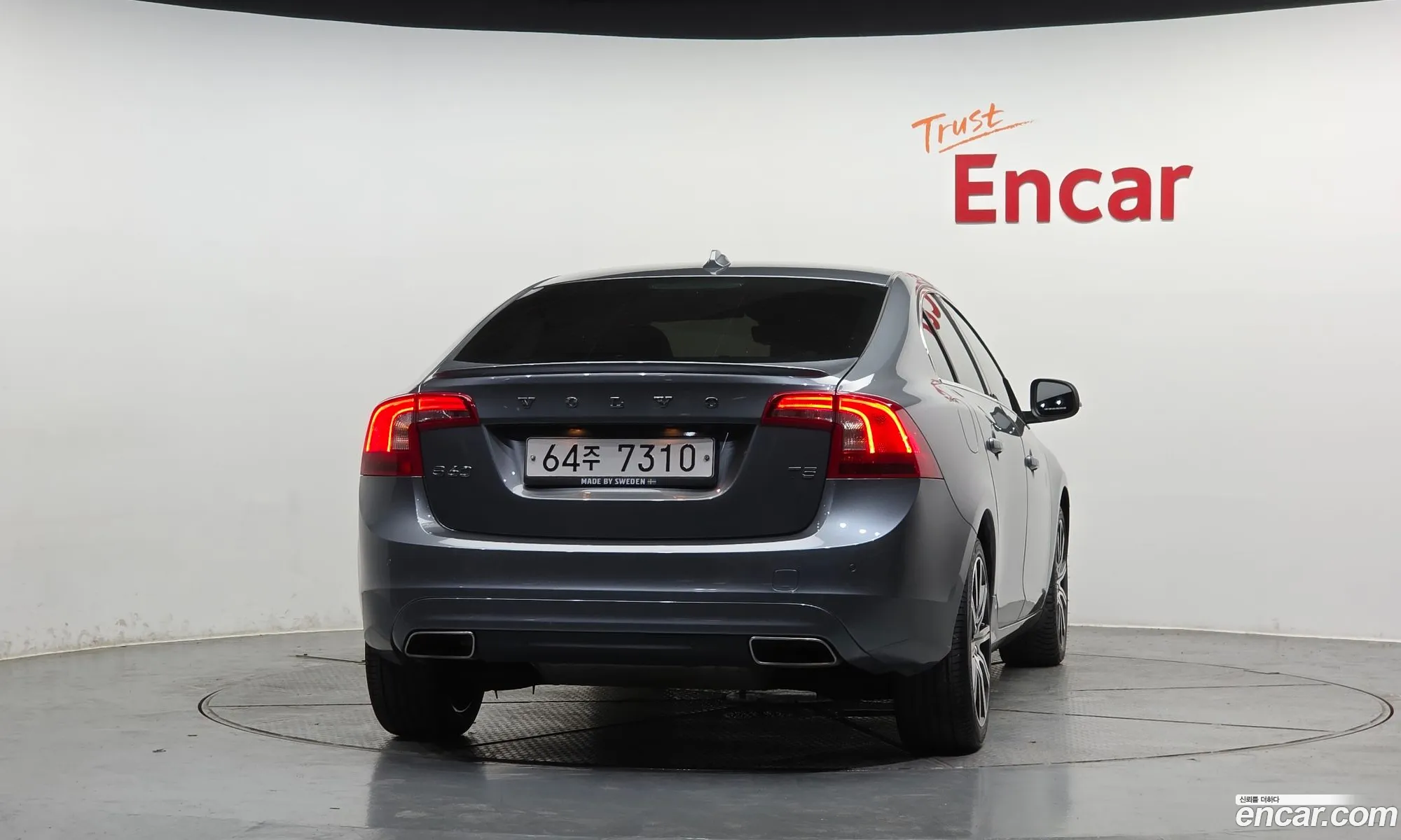 Volvo S60 2018 YV1FS40MDJ2467370 — 4