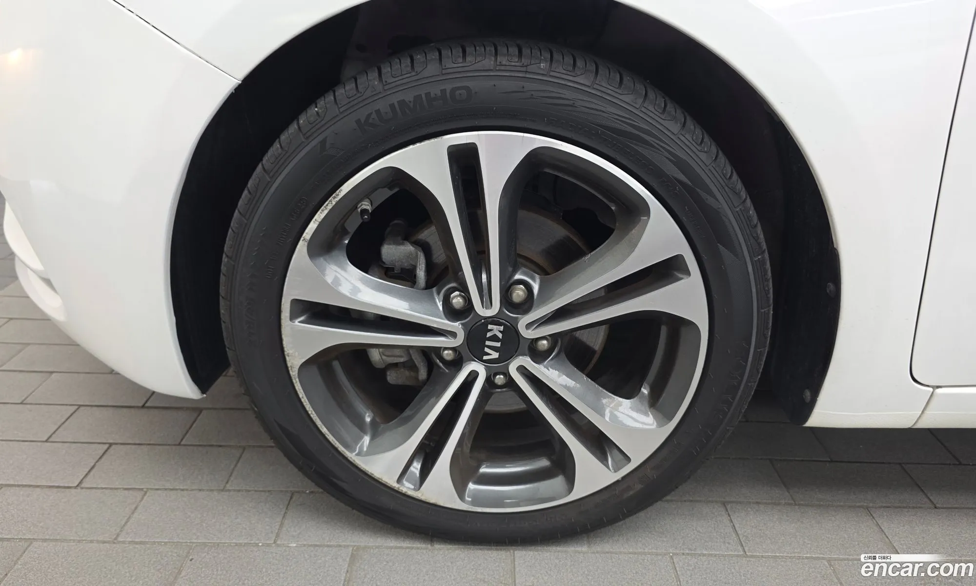 Kia K3 2014 KNAFK412BEA866811 — 4