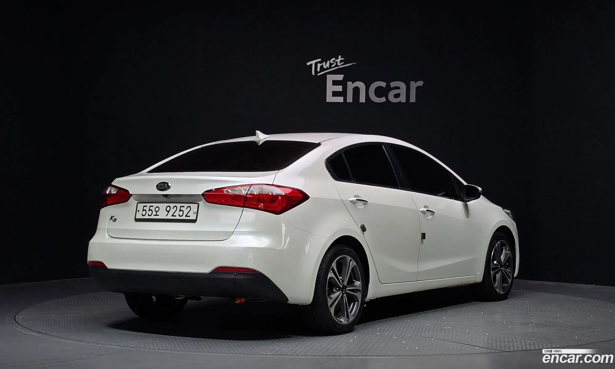 Kia K3 2014 KNAFK412BEA866811 — 10