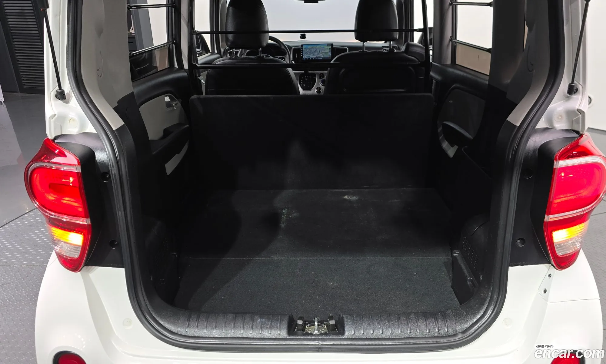 Kia Ray 2022 KNACF911BNT293610 — 13
