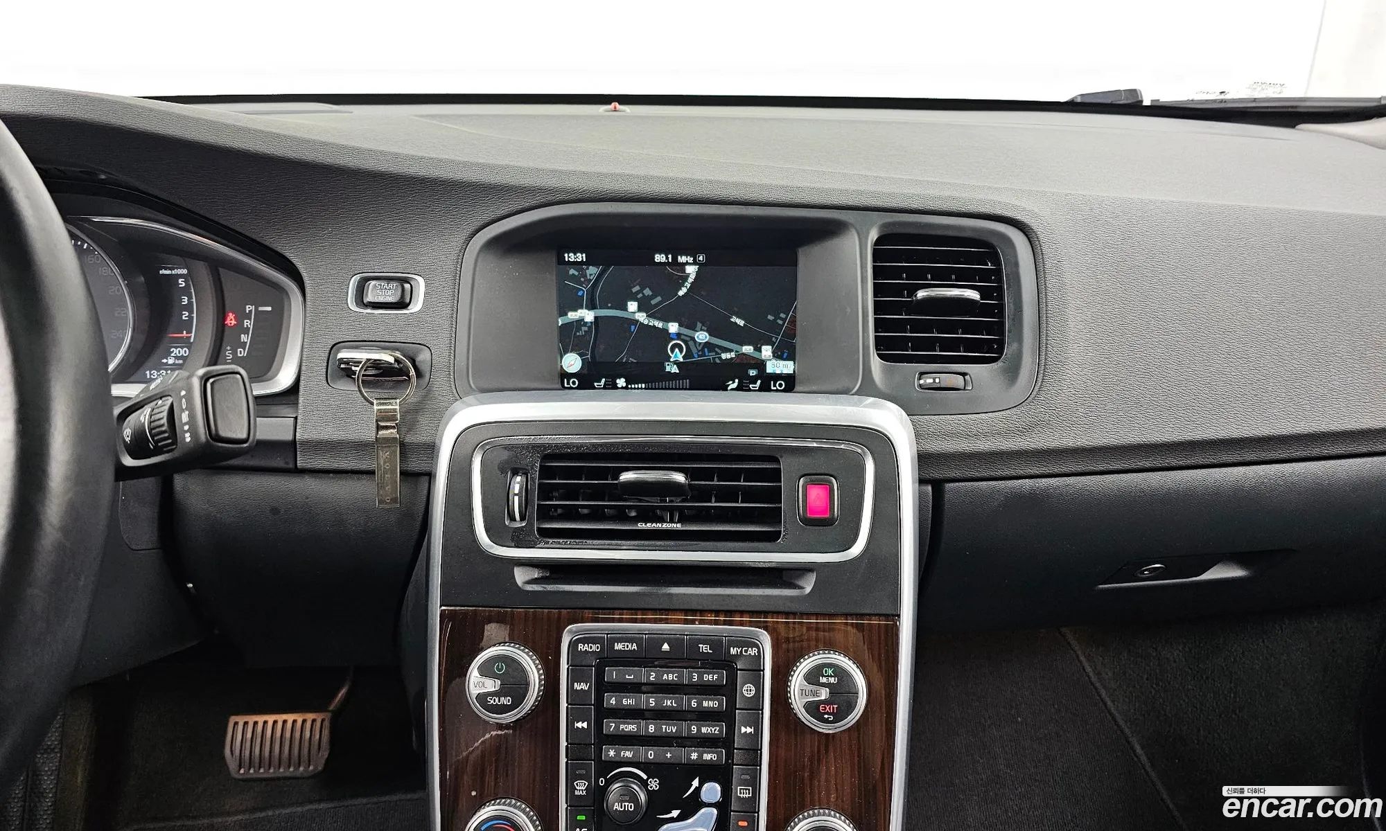 Volvo S60 2017 YV1FSA8BDH2435781 — 15