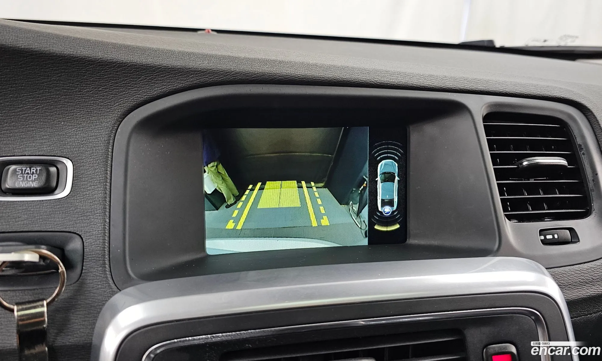 Volvo S60 2017 YV1FSA8BDH2435781 — 19