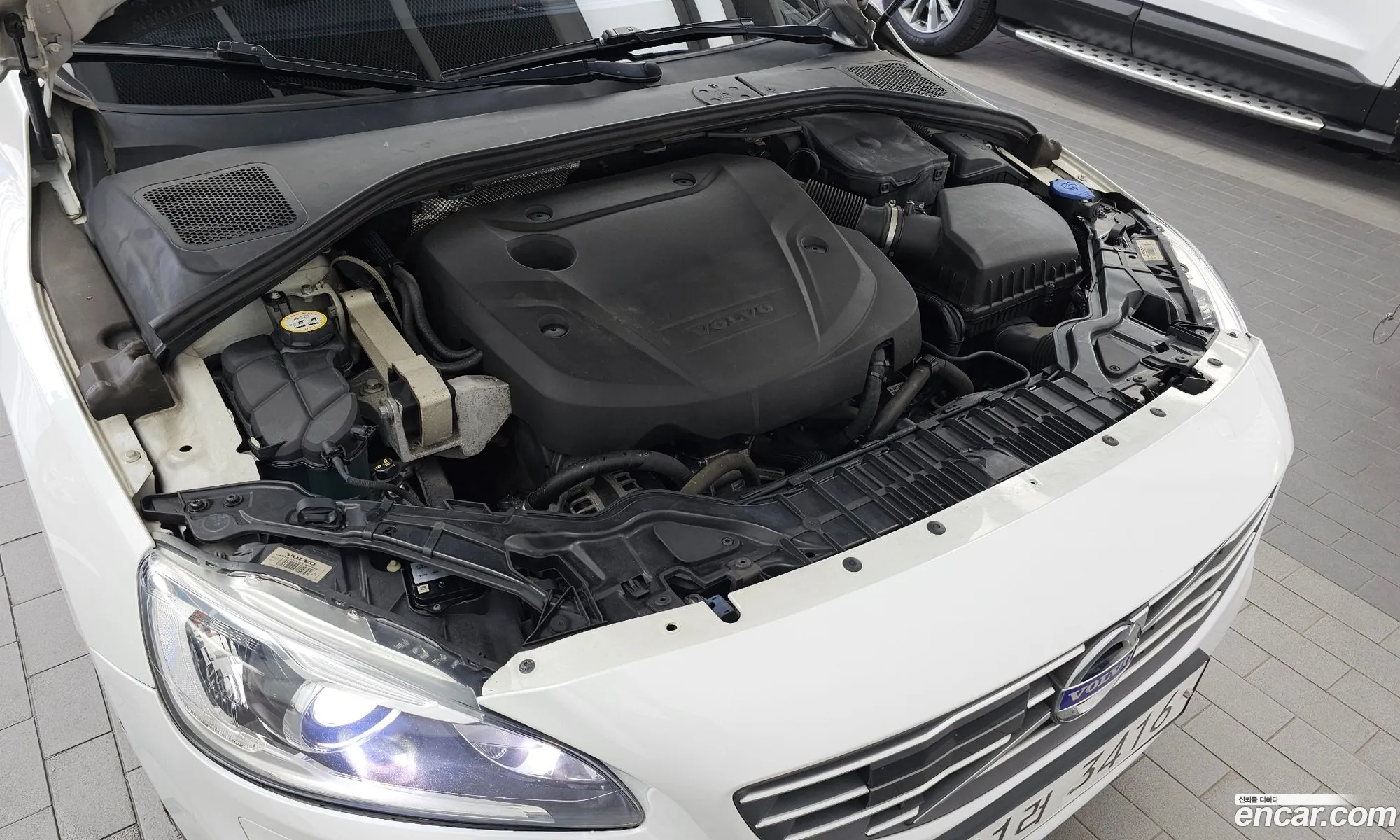 Volvo S60 2017 YV1FSA8BDH2435781 — 13