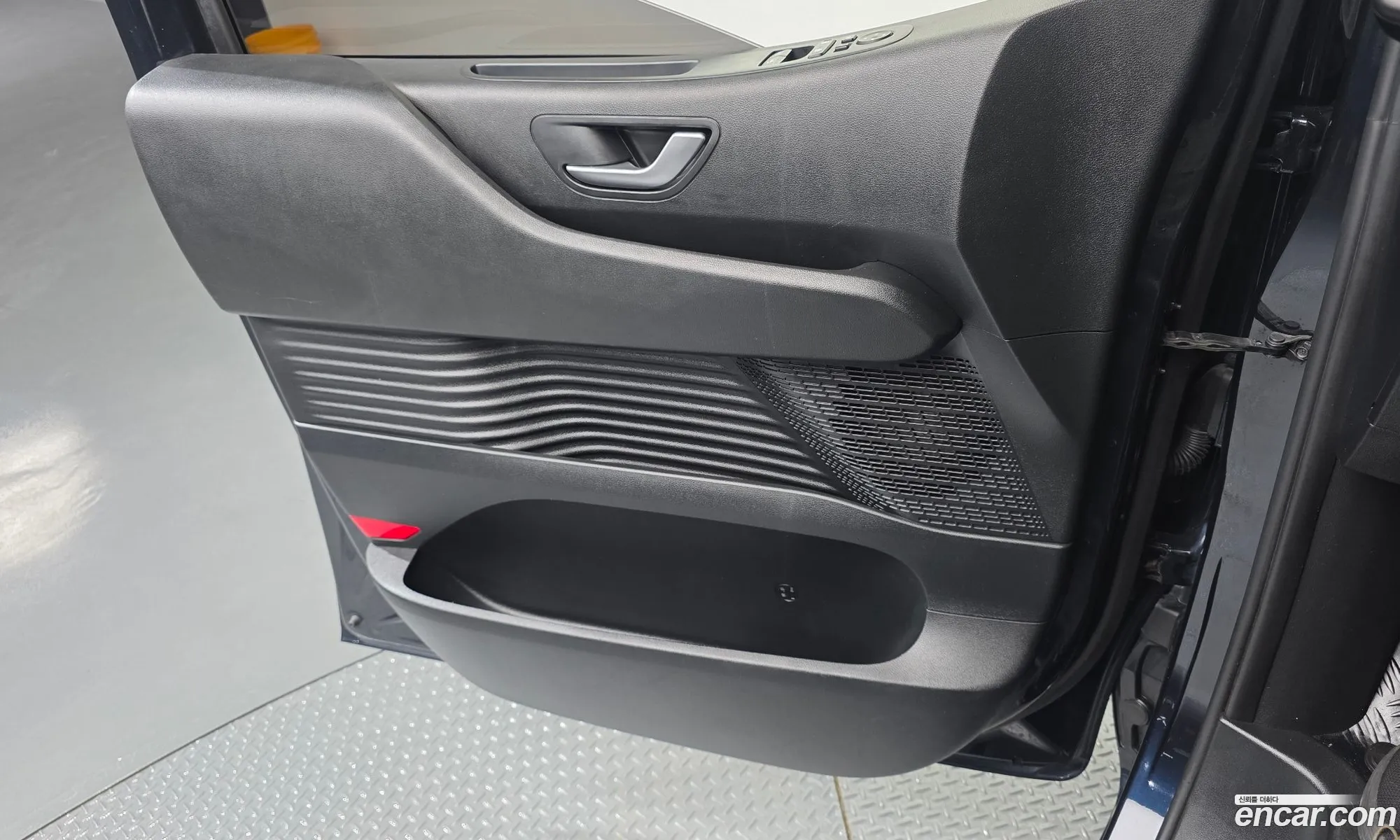 Hyundai Staria 2022 KMHYA811BNU059592 — 8