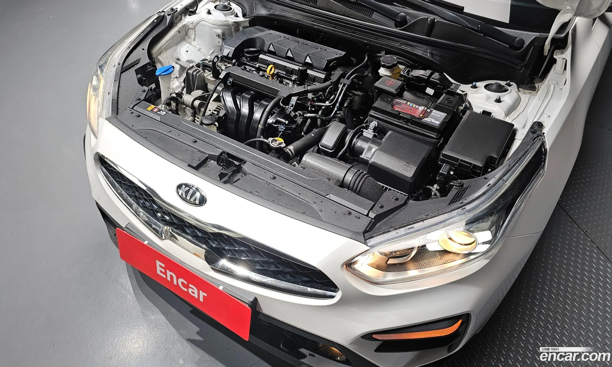 Kia K3 2020 KNAF241BELA887810 — 4