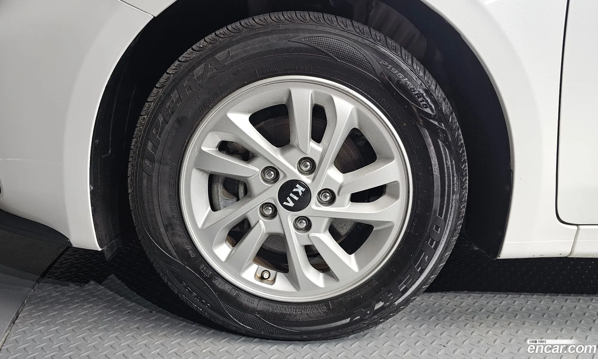 Kia K3 2020 KNAF241BELA887810 — 11
