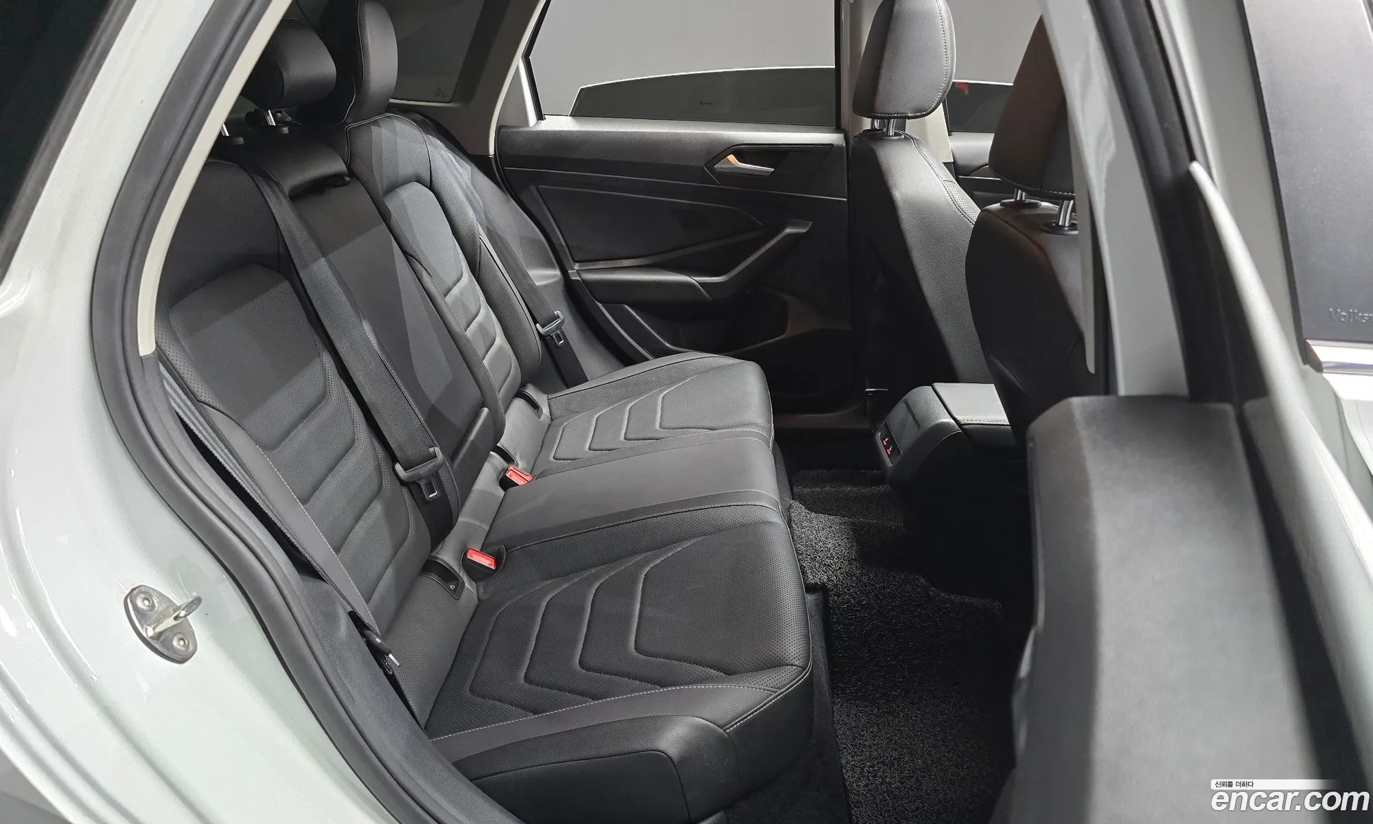 Volkswagen Jetta 7th Gen 2021 — 10