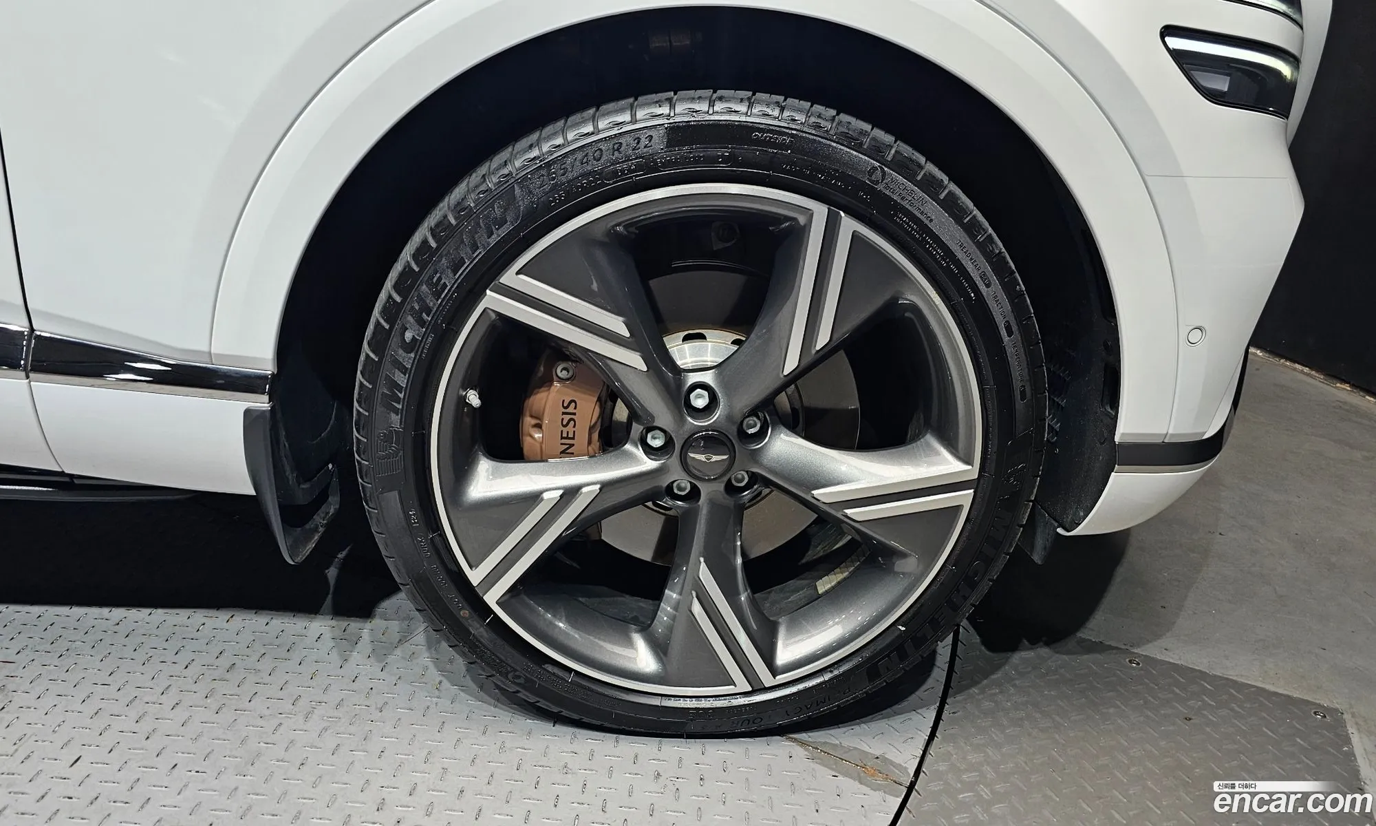 Genesis GV80 2024 KMTHC81CDRU231308 — 17