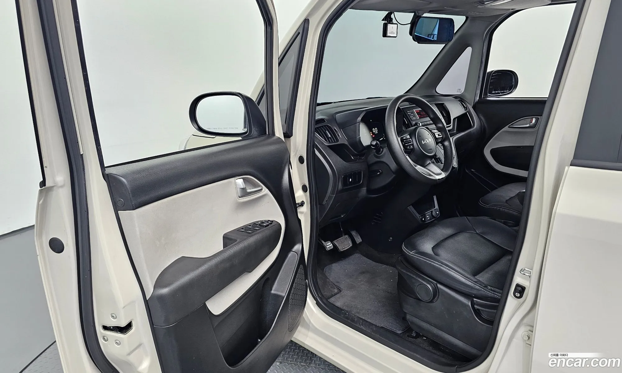 Kia Kia Ray 2023 KNACJ911BPT345077 — 18