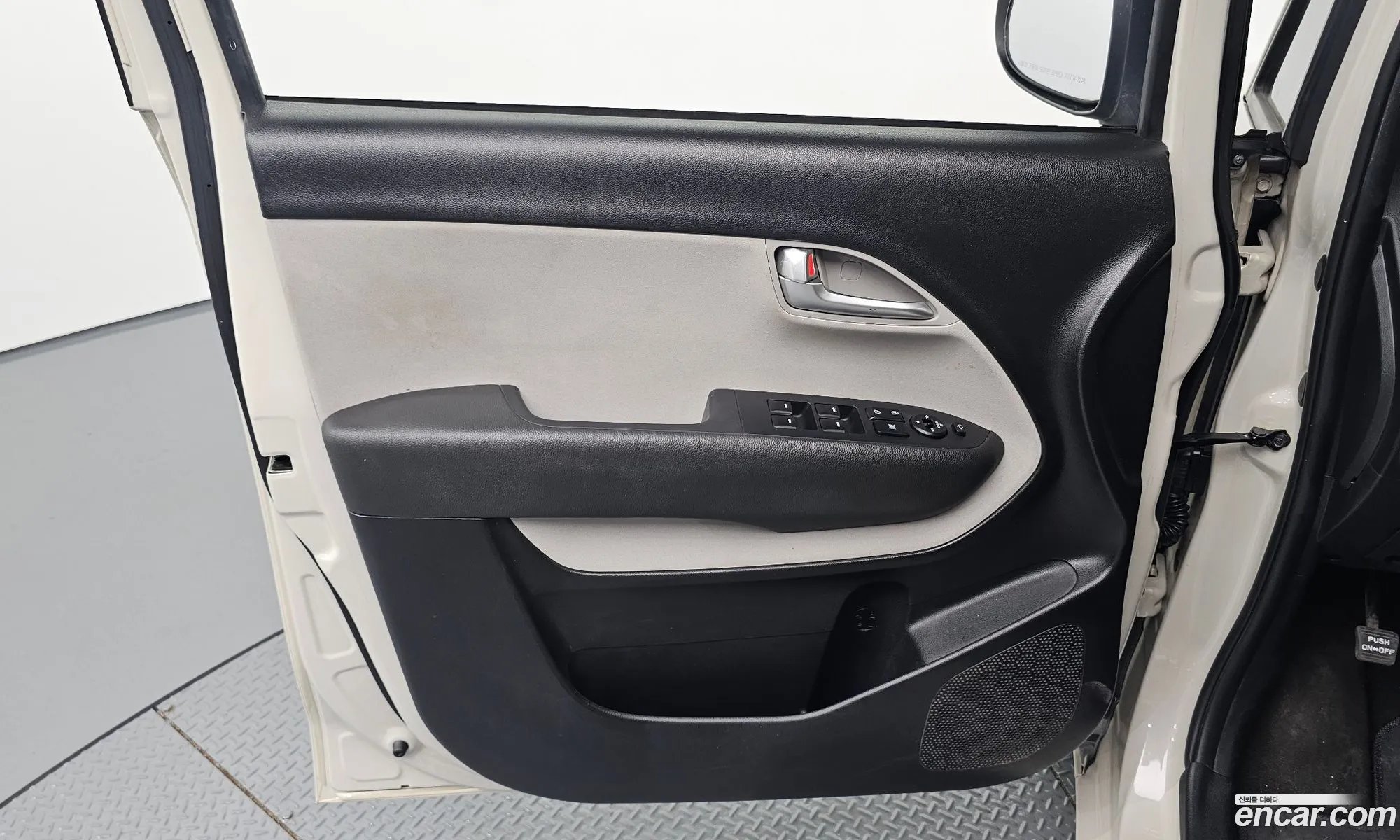 Kia Kia Ray 2023 KNACJ911BPT345077 — 7