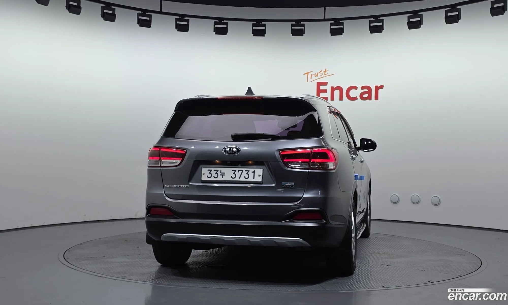 Kia Sorento 2015 — 16