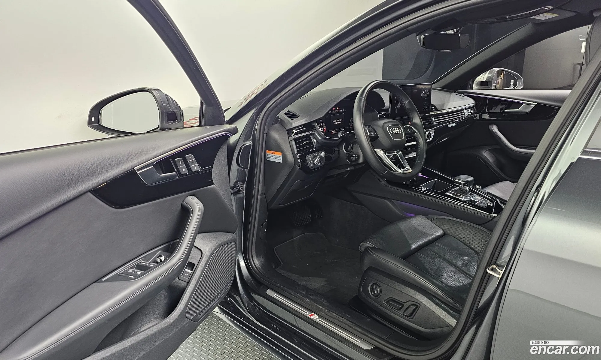Audi A4 2021 WAUZZZF49MN009216 — 8