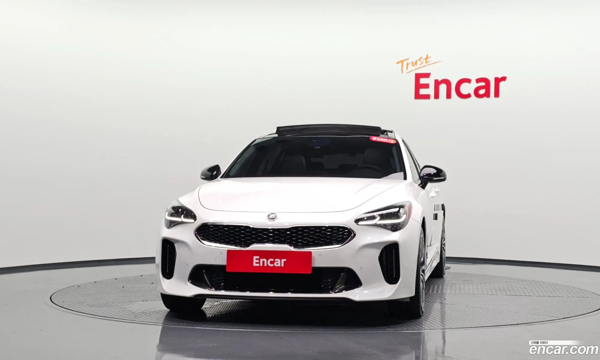 Kia Stinger 2017 KNAE351ADJS001818 — 2