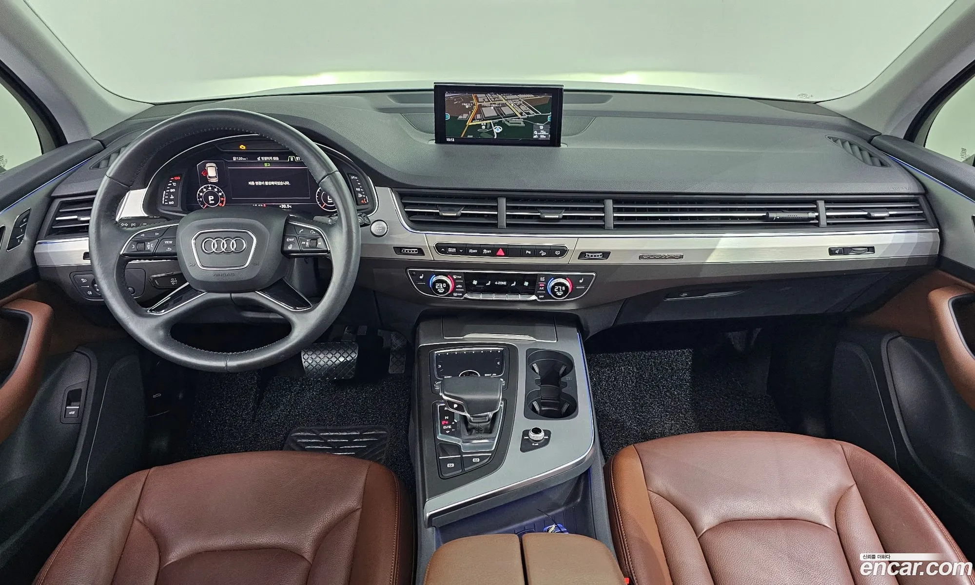 Audi Q7 2019 WAUZZZ4MXKD045289 — 2
