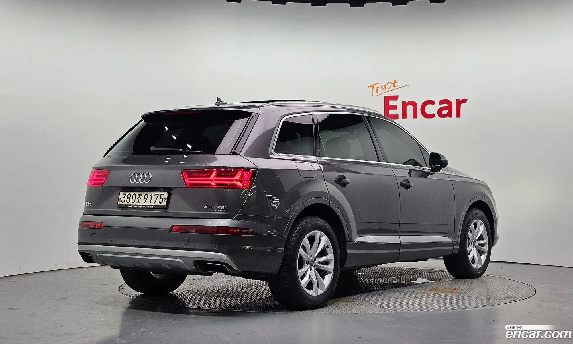Audi Q7 2019 WAUZZZ4MXKD045289 — 13
