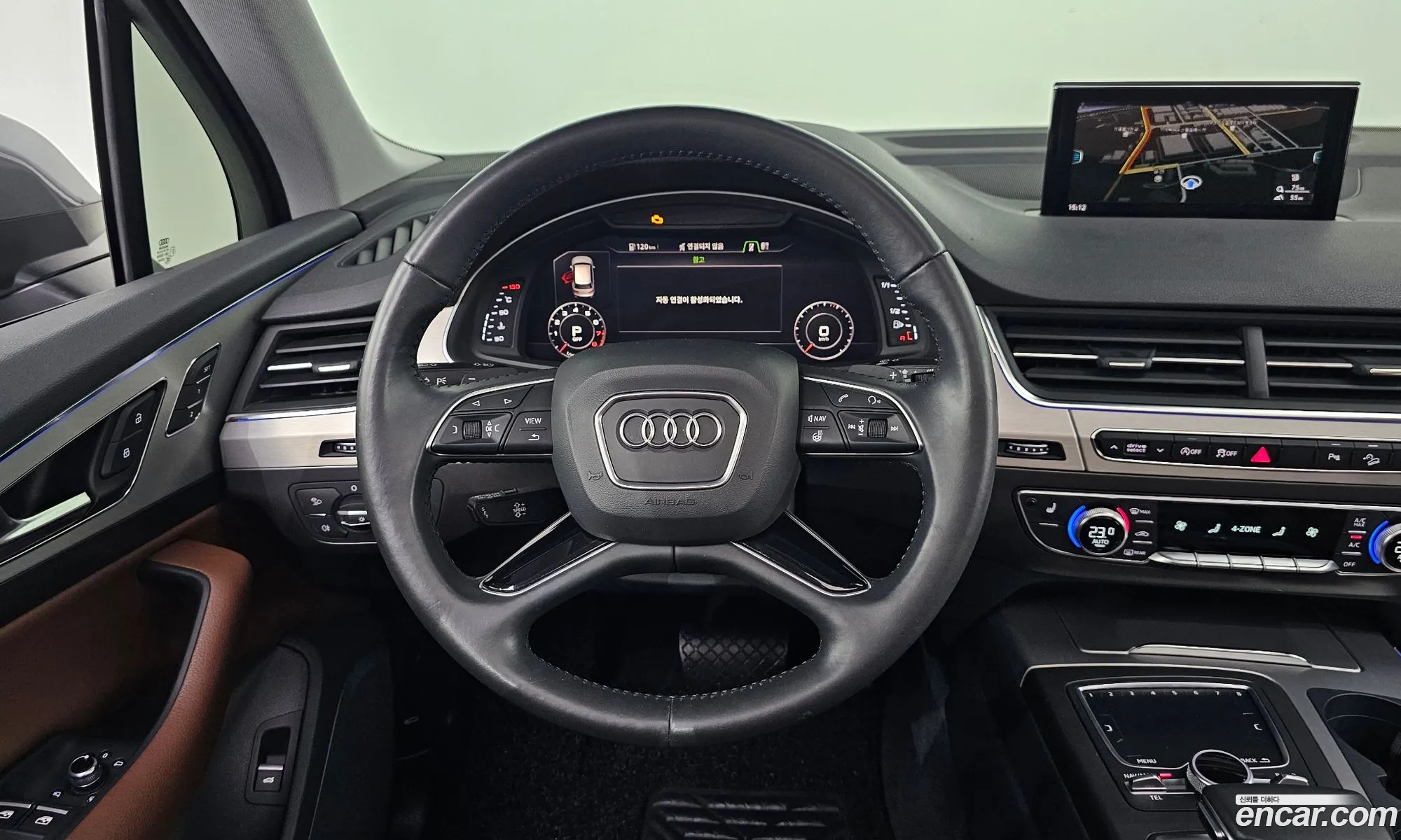Audi Q7 2019 WAUZZZ4MXKD045289 — 9