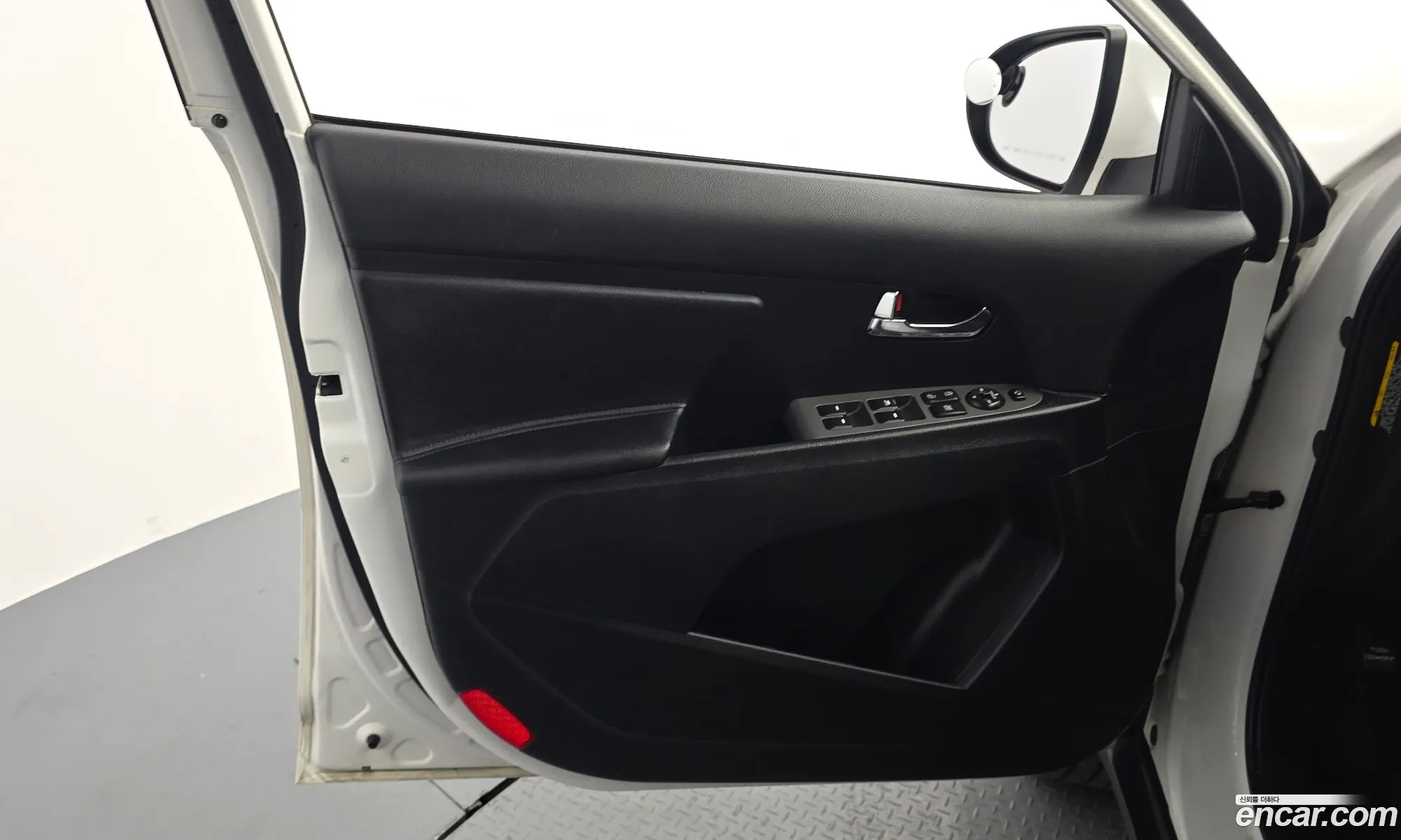 Kia Sportage R 2014 — 3