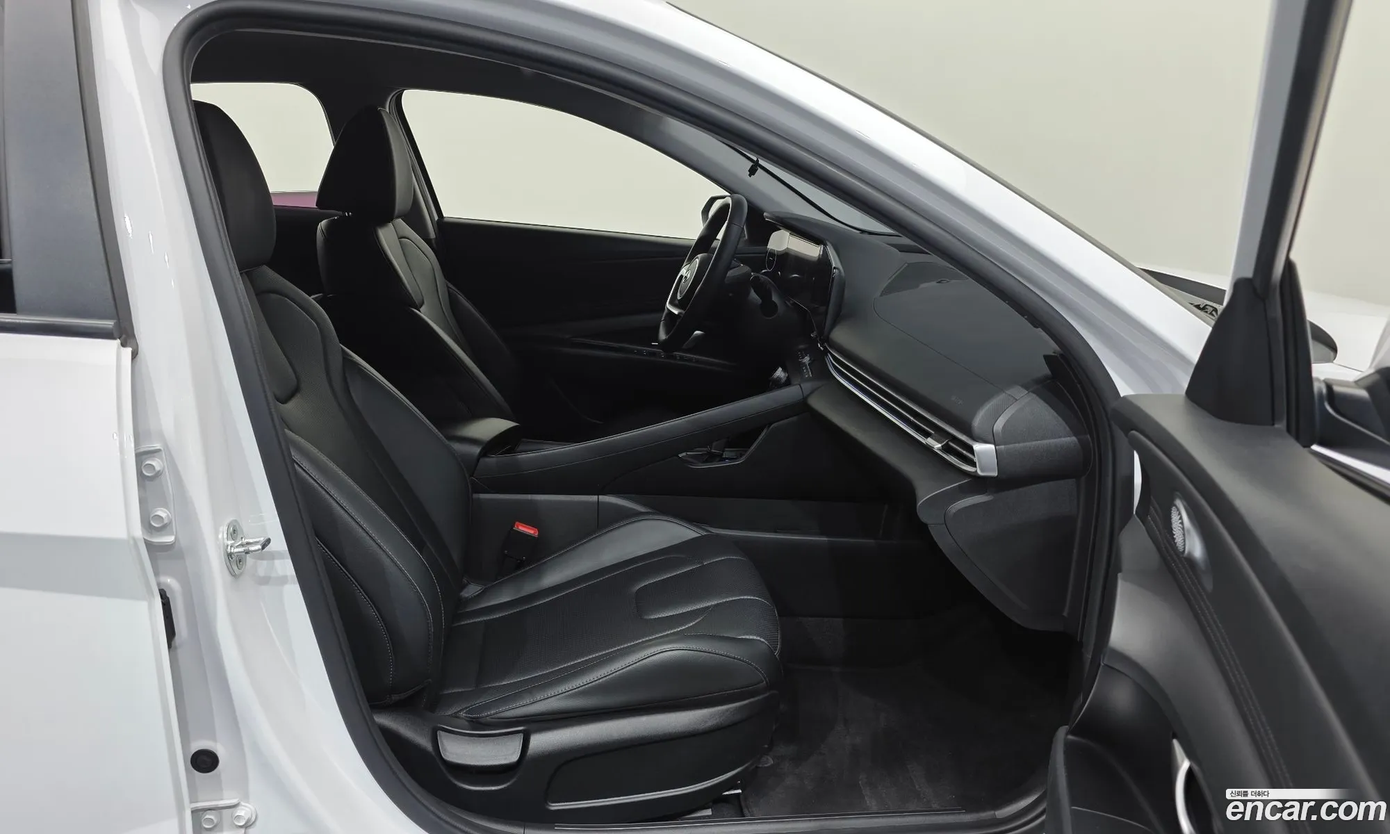 Hyundai Elantra 2021 KMHLM41EEMU137782 — 31