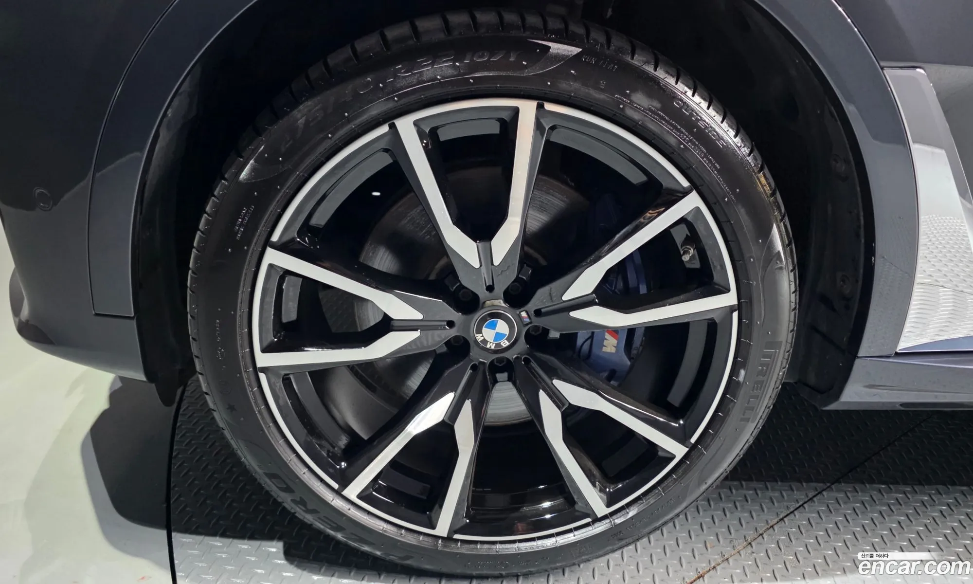BMW X7 2021 WBATB4100N9J34116 — 3
