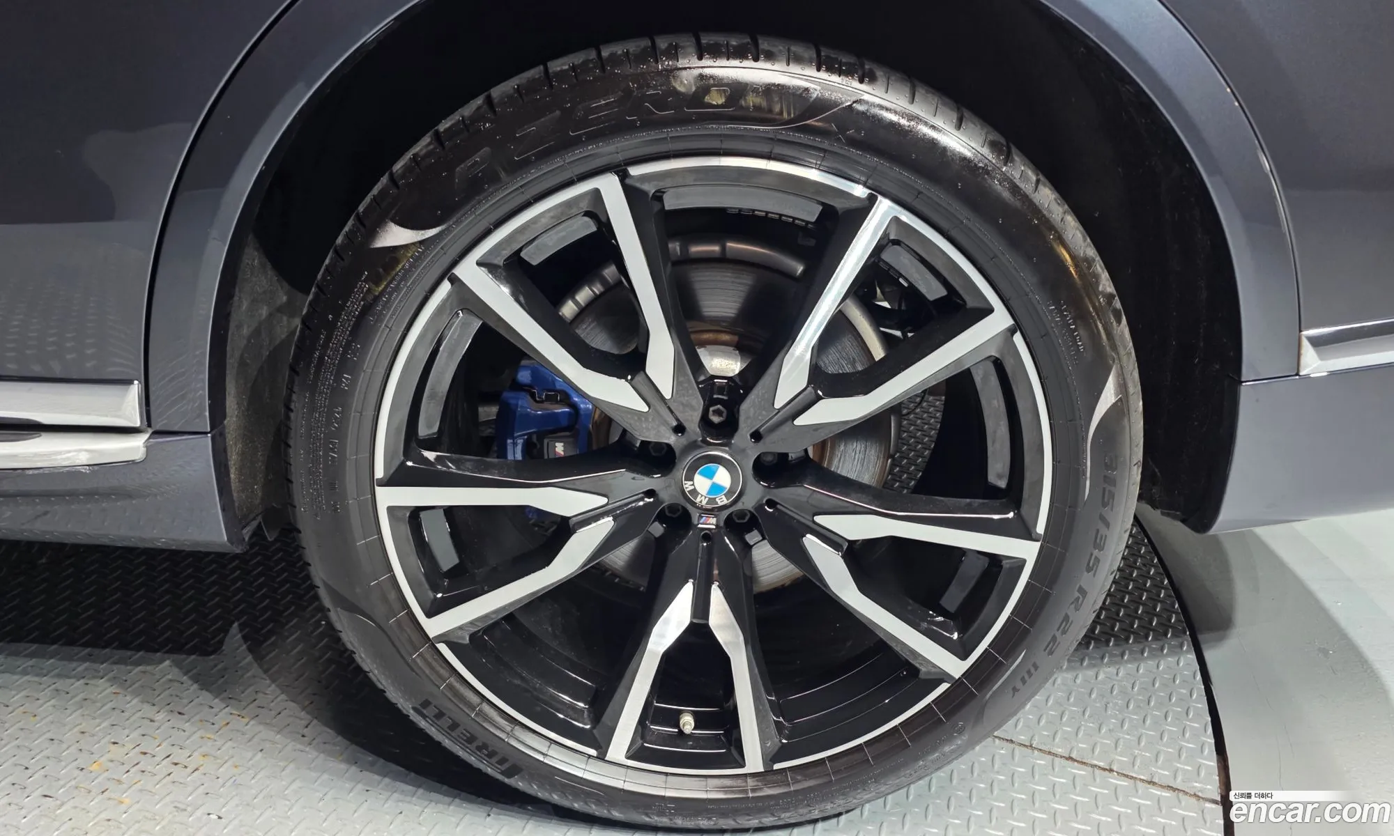 BMW X7 2021 WBATB4100N9J34116 — 28